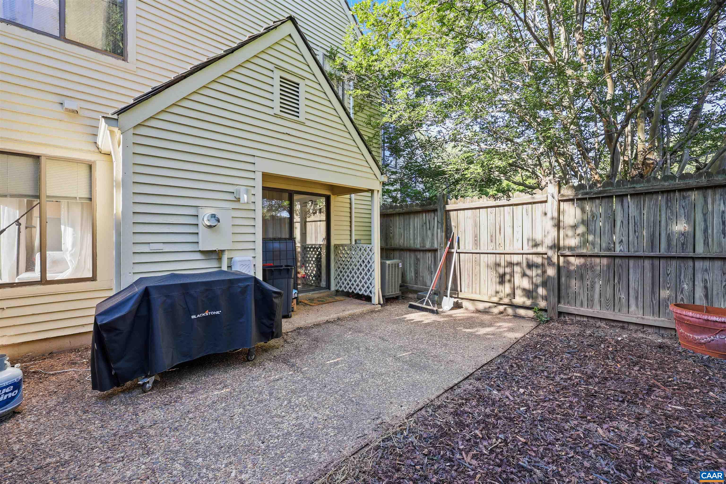 1241 CHATHAM RDG, CHARLOTTESVILLE, Virginia 22901, 2 Bedrooms Bedrooms, ,2 BathroomsBathrooms,Residential,1241 CHATHAM RDG,676590 MLS # 676590