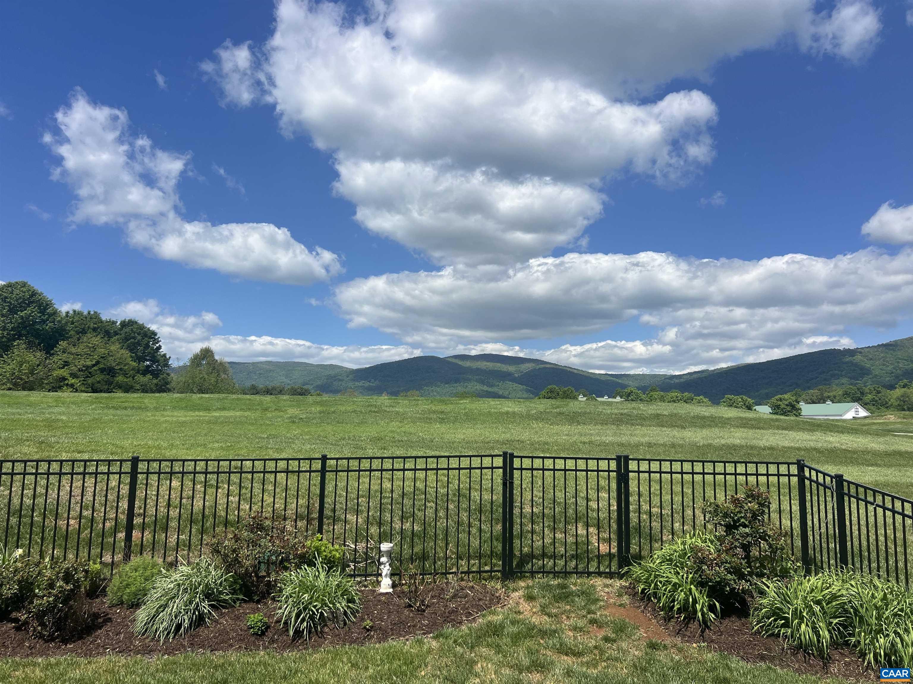 616 BAYWICK CIR, CROZET, Virginia 22932, 4 Bedrooms Bedrooms, ,3 BathroomsBathrooms,Residential,616 BAYWICK CIR,676564 MLS # 676564