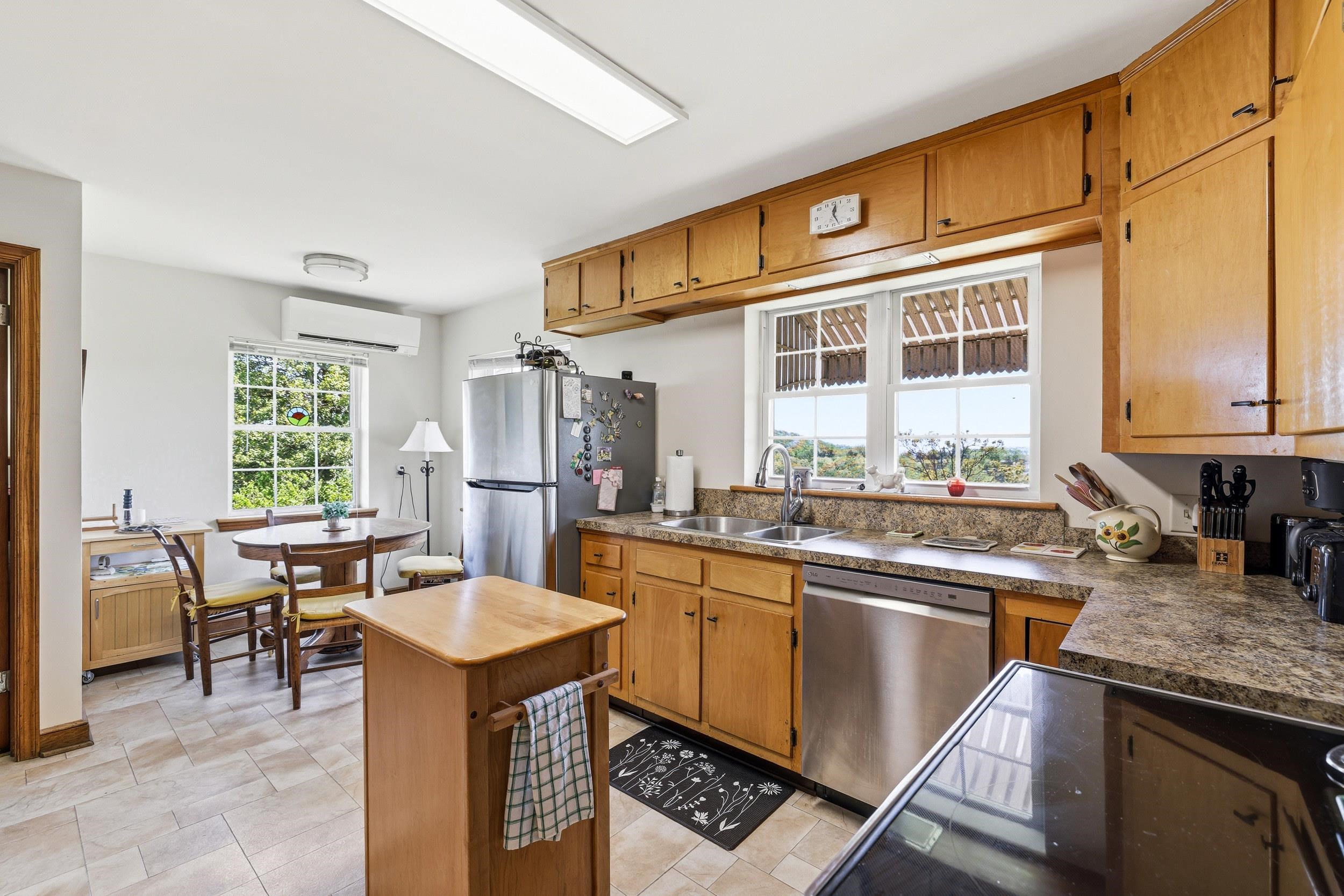 7133 TURLEYTOWN RD, SINGERS GLEN, Virginia 22850, 3 Bedrooms Bedrooms, ,2 BathroomsBathrooms,Residential,7133 TURLEYTOWN RD,676565 MLS # 676565