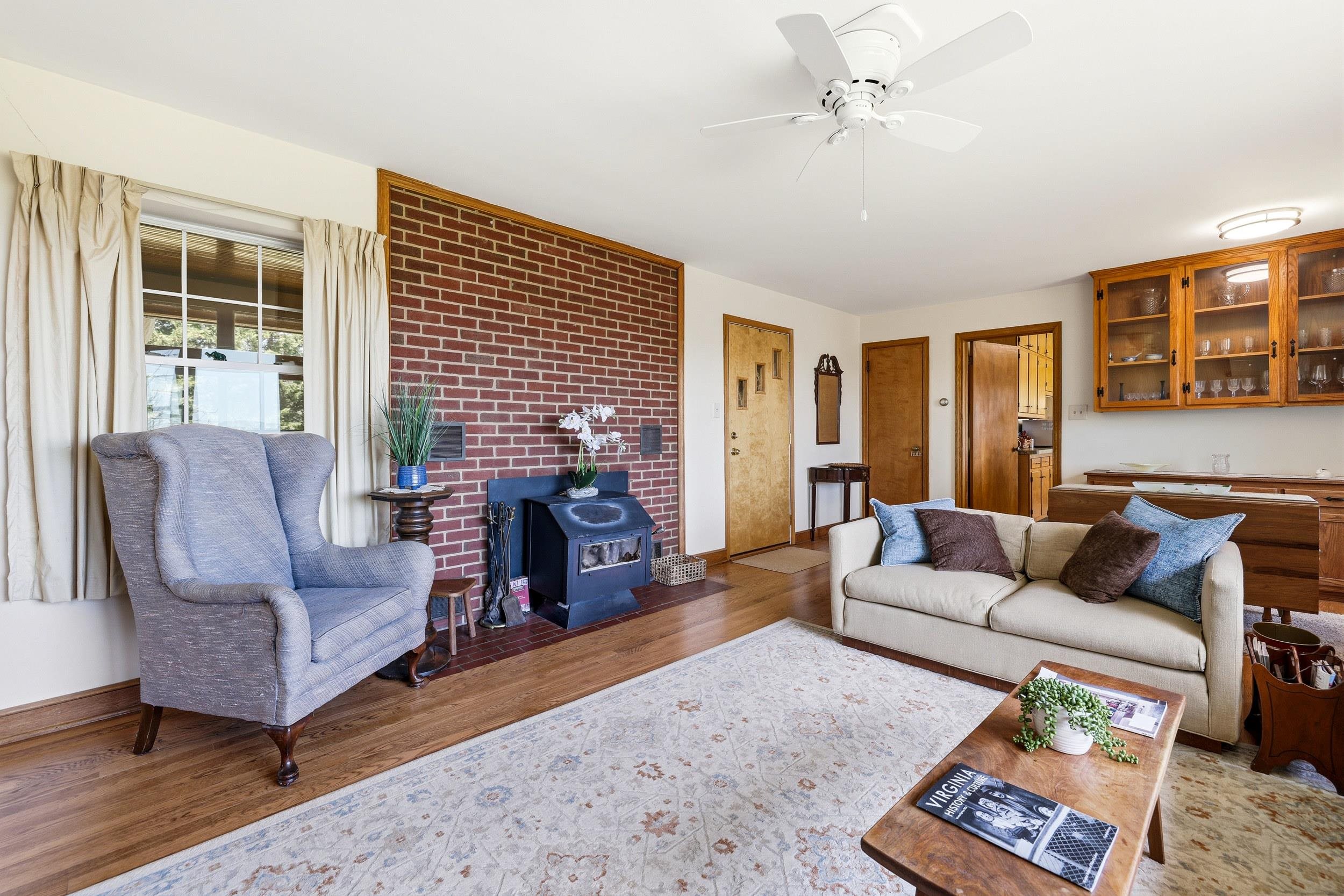 7133 TURLEYTOWN RD, SINGERS GLEN, Virginia 22850, 3 Bedrooms Bedrooms, ,2 BathroomsBathrooms,Residential,7133 TURLEYTOWN RD,676565 MLS # 676565
