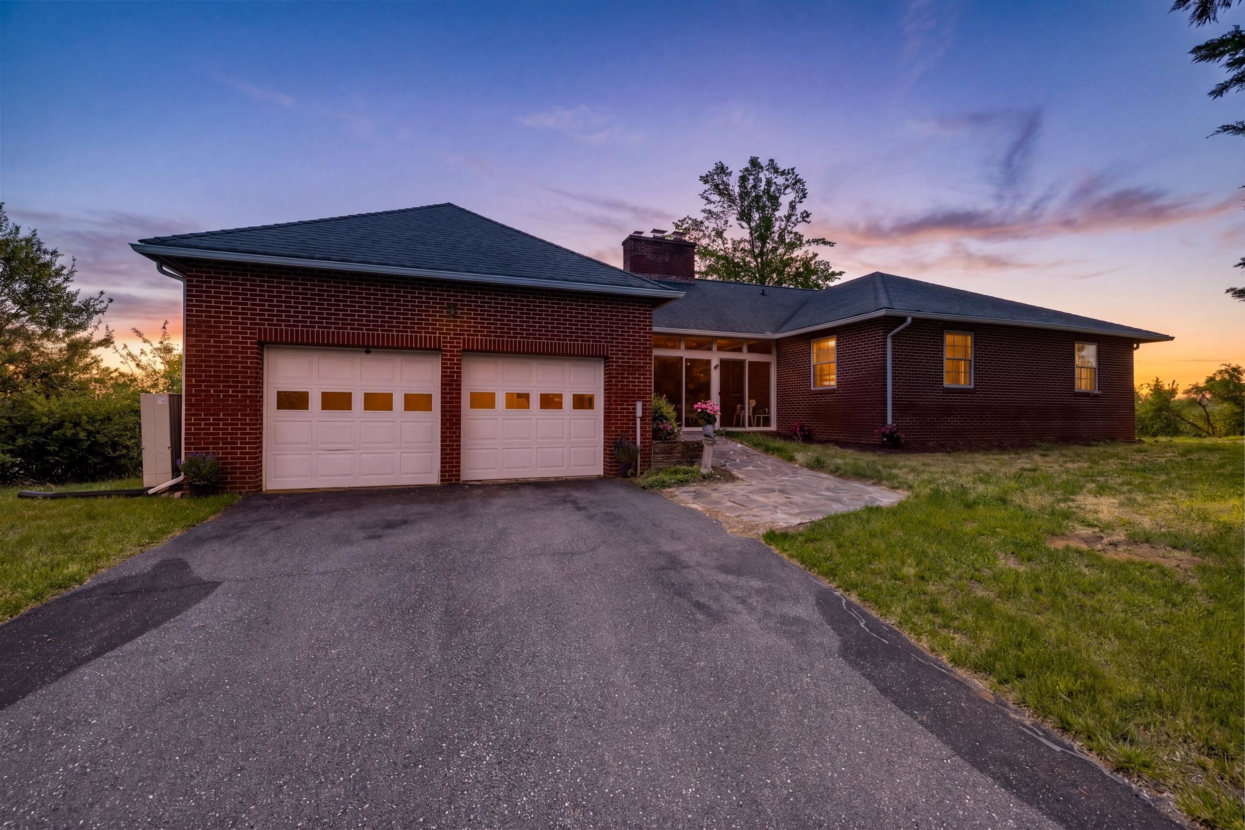 7133 TURLEYTOWN RD, SINGERS GLEN, Virginia 22850, 3 Bedrooms Bedrooms, ,2 BathroomsBathrooms,Residential,7133 TURLEYTOWN RD,676565 MLS # 676565