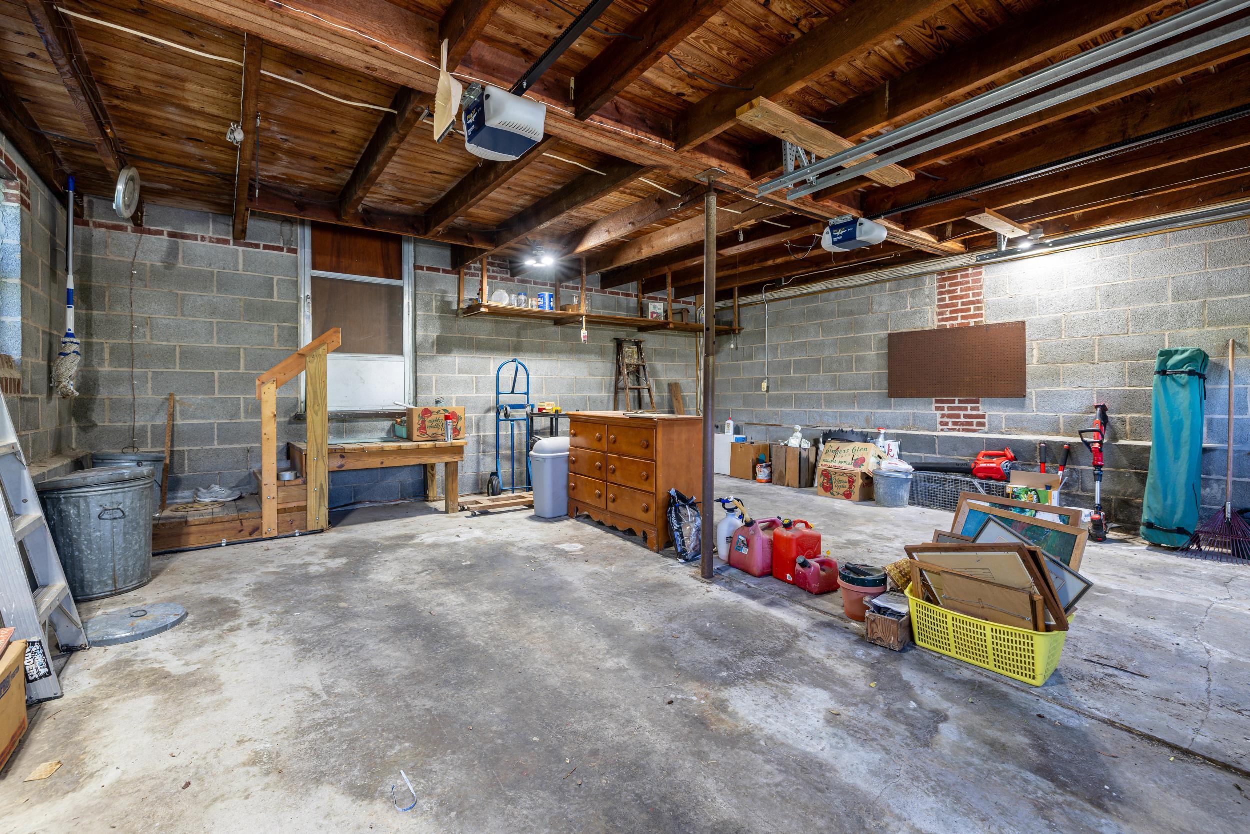 7133 TURLEYTOWN RD, SINGERS GLEN, Virginia 22850, 3 Bedrooms Bedrooms, ,2 BathroomsBathrooms,Residential,7133 TURLEYTOWN RD,676565 MLS # 676565