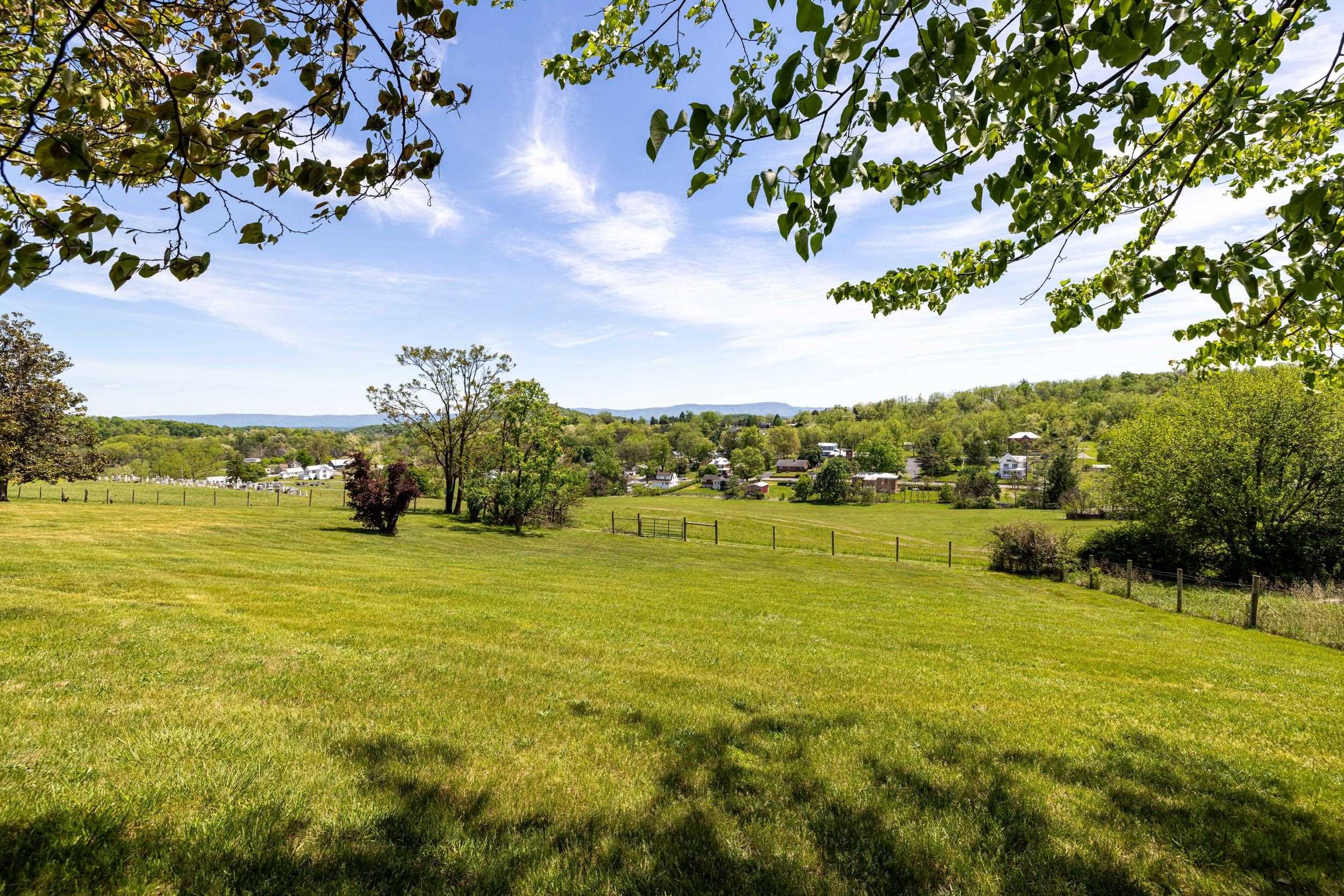 7133 TURLEYTOWN RD, SINGERS GLEN, Virginia 22850, 3 Bedrooms Bedrooms, ,2 BathroomsBathrooms,Residential,7133 TURLEYTOWN RD,676565 MLS # 676565