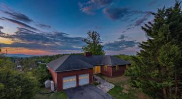 7133 TURLEYTOWN RD, SINGERS GLEN, Virginia 22850, 3 Bedrooms Bedrooms, ,2 BathroomsBathrooms,Residential,7133 TURLEYTOWN RD,676565 MLS # 676565