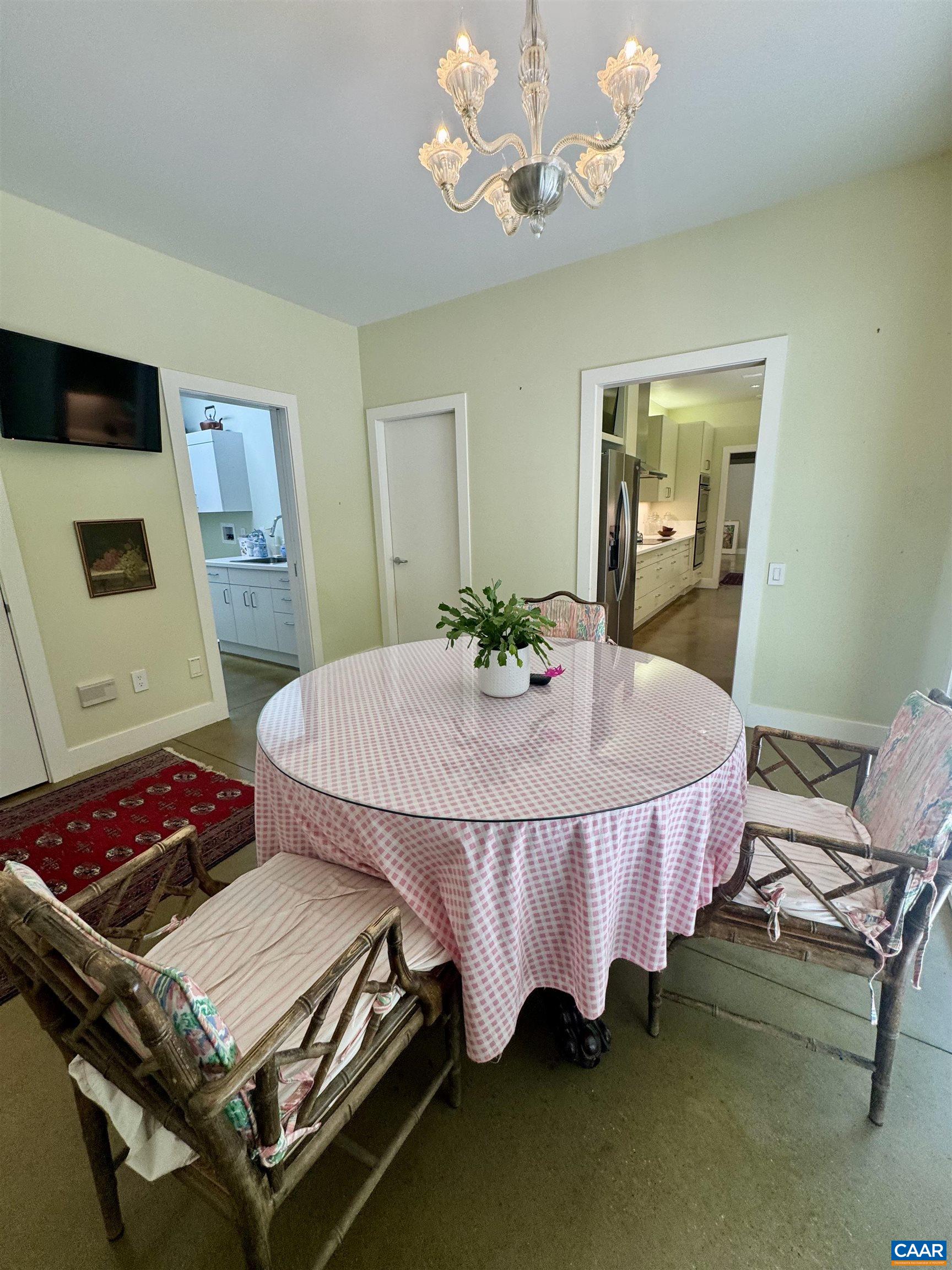 889 OLD GARTH RD, CHARLOTTESVILLE, Virginia 22901, 3 Bedrooms Bedrooms, ,2 BathroomsBathrooms,Residential,889 OLD GARTH RD,676570 MLS # 676570