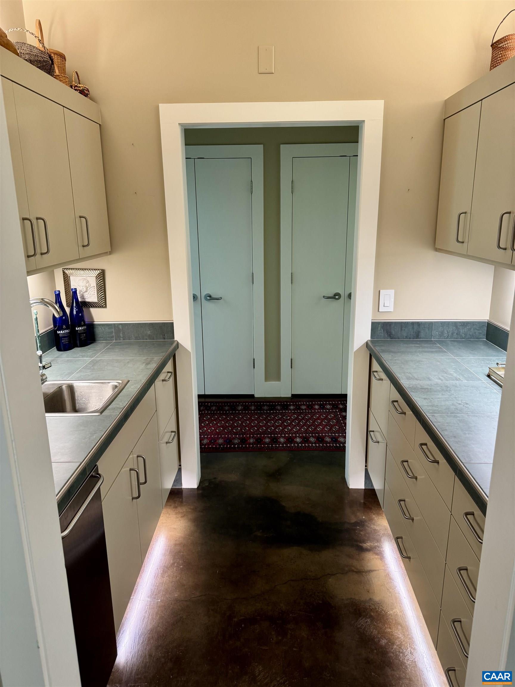 889 OLD GARTH RD, CHARLOTTESVILLE, Virginia 22901, 3 Bedrooms Bedrooms, ,2 BathroomsBathrooms,Residential,889 OLD GARTH RD,676570 MLS # 676570