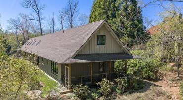 889 OLD GARTH RD, CHARLOTTESVILLE, Virginia 22901, 3 Bedrooms Bedrooms, ,2 BathroomsBathrooms,Residential,889 OLD GARTH RD,676570 MLS # 676570
