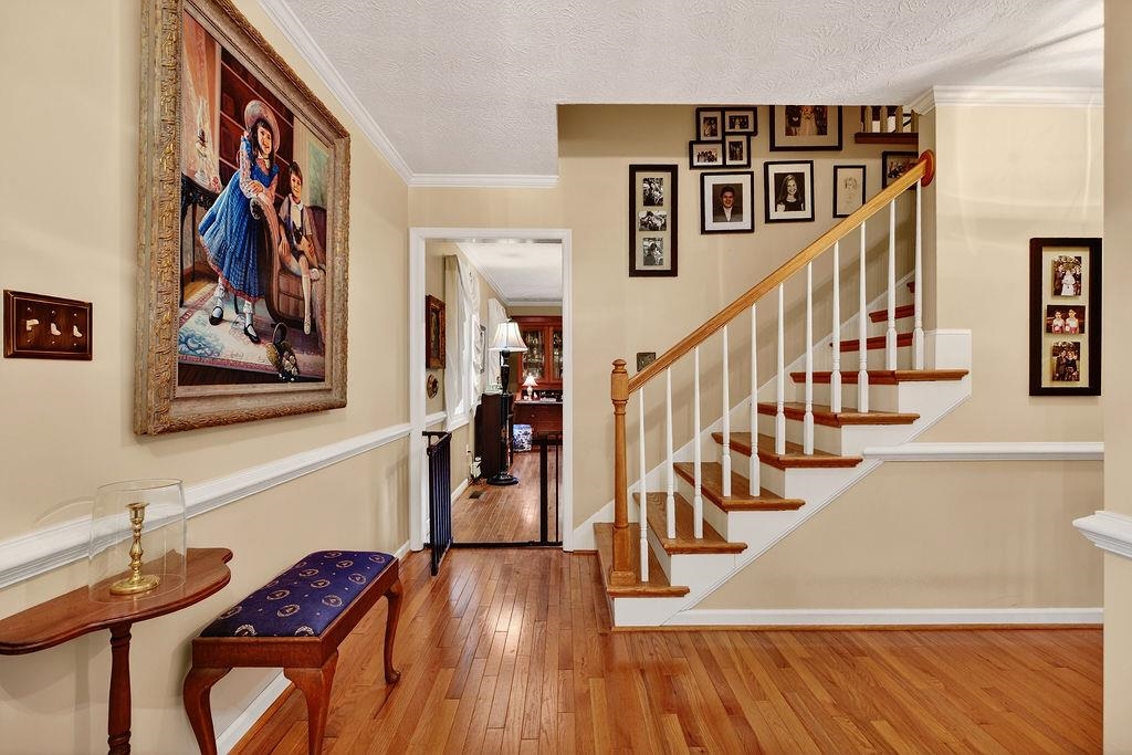300 PELHAM DR, WAYNESBORO, Virginia 22980, 4 Bedrooms Bedrooms, ,2 BathroomsBathrooms,Residential,300 PELHAM DR,676571 MLS # 676571