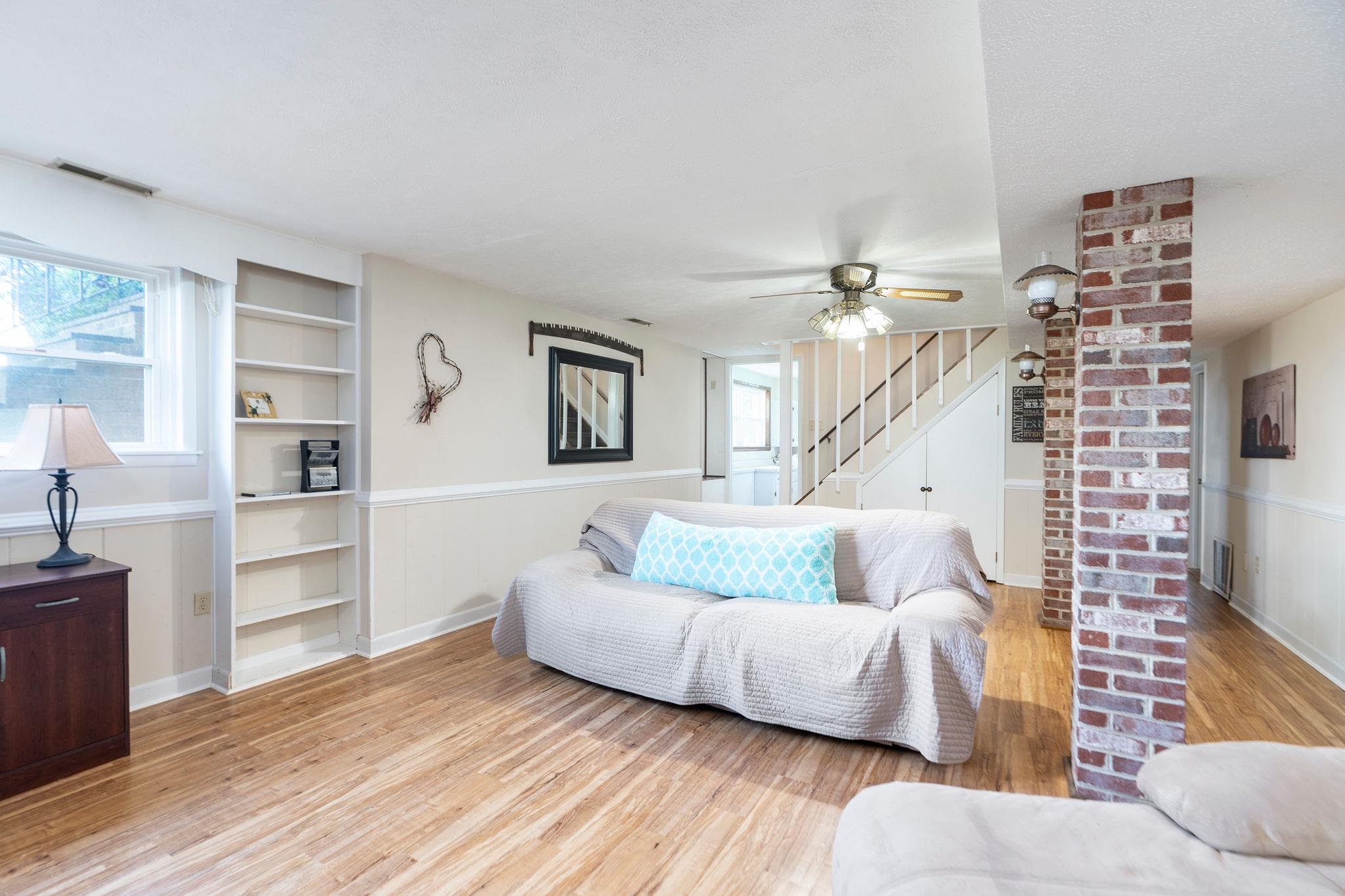 2061 OLD GREENVILLE RD, GREENVILLE, Virginia 24440, 4 Bedrooms Bedrooms, ,3 BathroomsBathrooms,Residential,2061 OLD GREENVILLE RD,676573 MLS # 676573