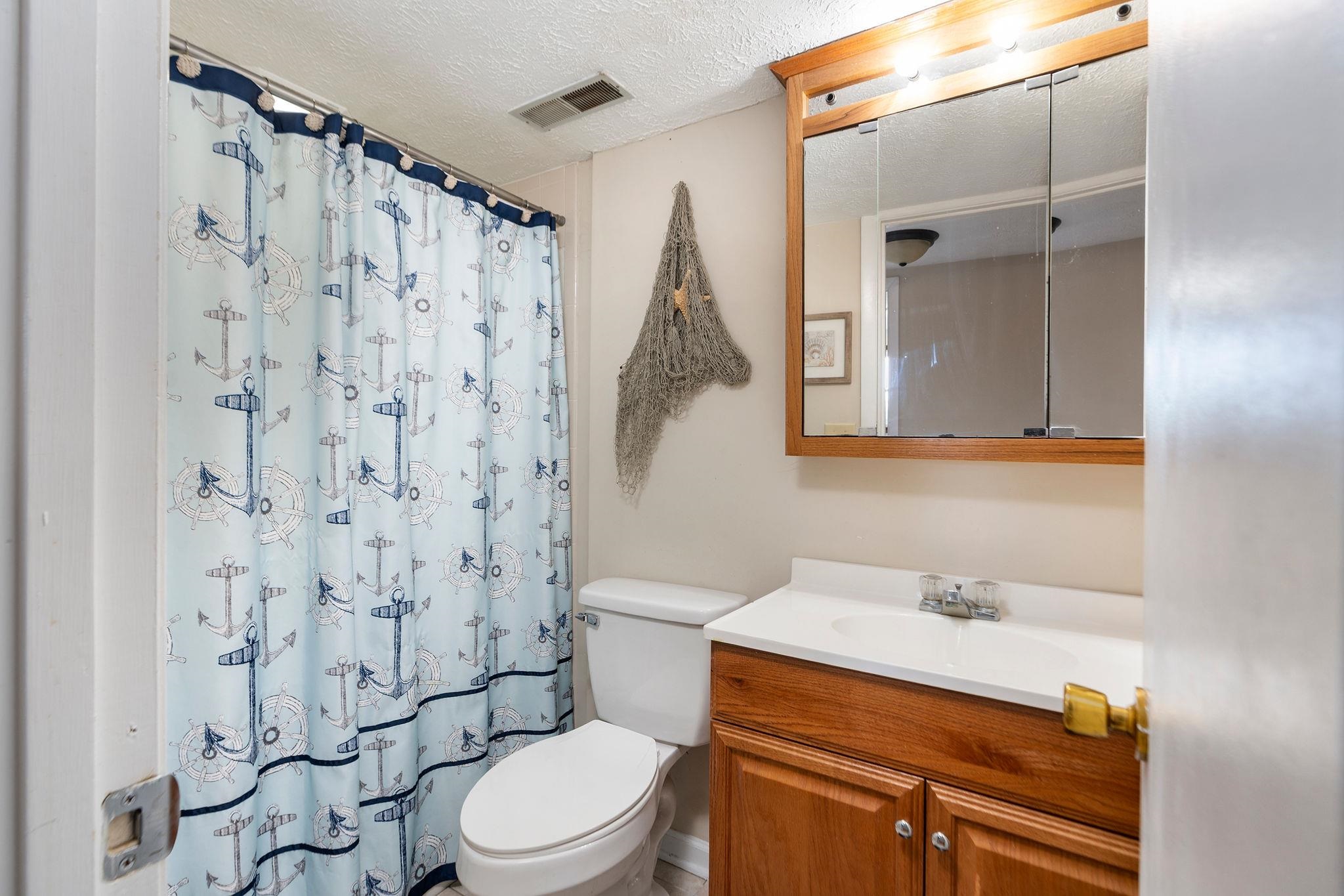 2061 OLD GREENVILLE RD, GREENVILLE, Virginia 24440, 4 Bedrooms Bedrooms, ,3 BathroomsBathrooms,Residential,2061 OLD GREENVILLE RD,676573 MLS # 676573