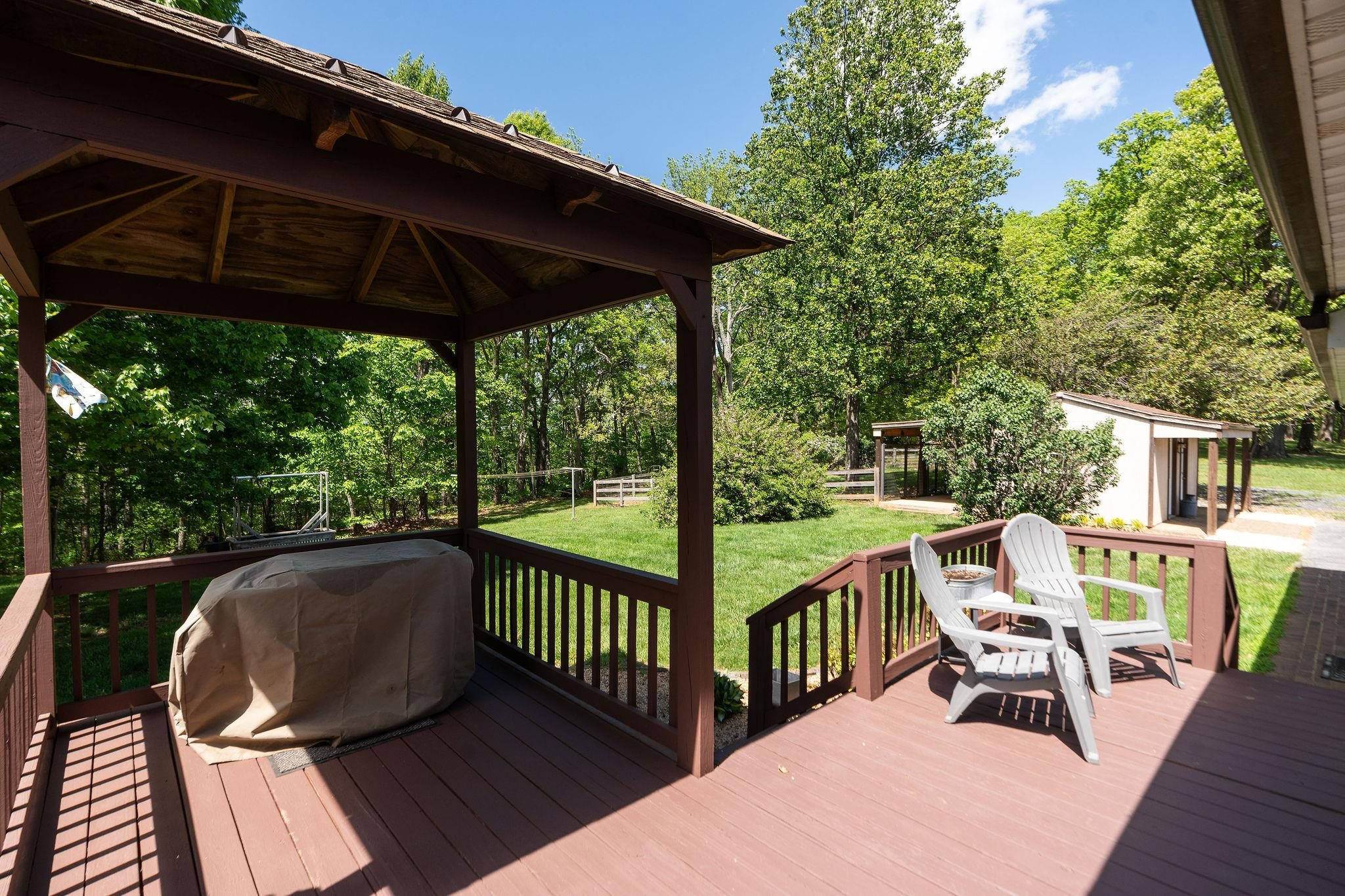 2061 OLD GREENVILLE RD, GREENVILLE, Virginia 24440, 4 Bedrooms Bedrooms, ,3 BathroomsBathrooms,Residential,2061 OLD GREENVILLE RD,676573 MLS # 676573