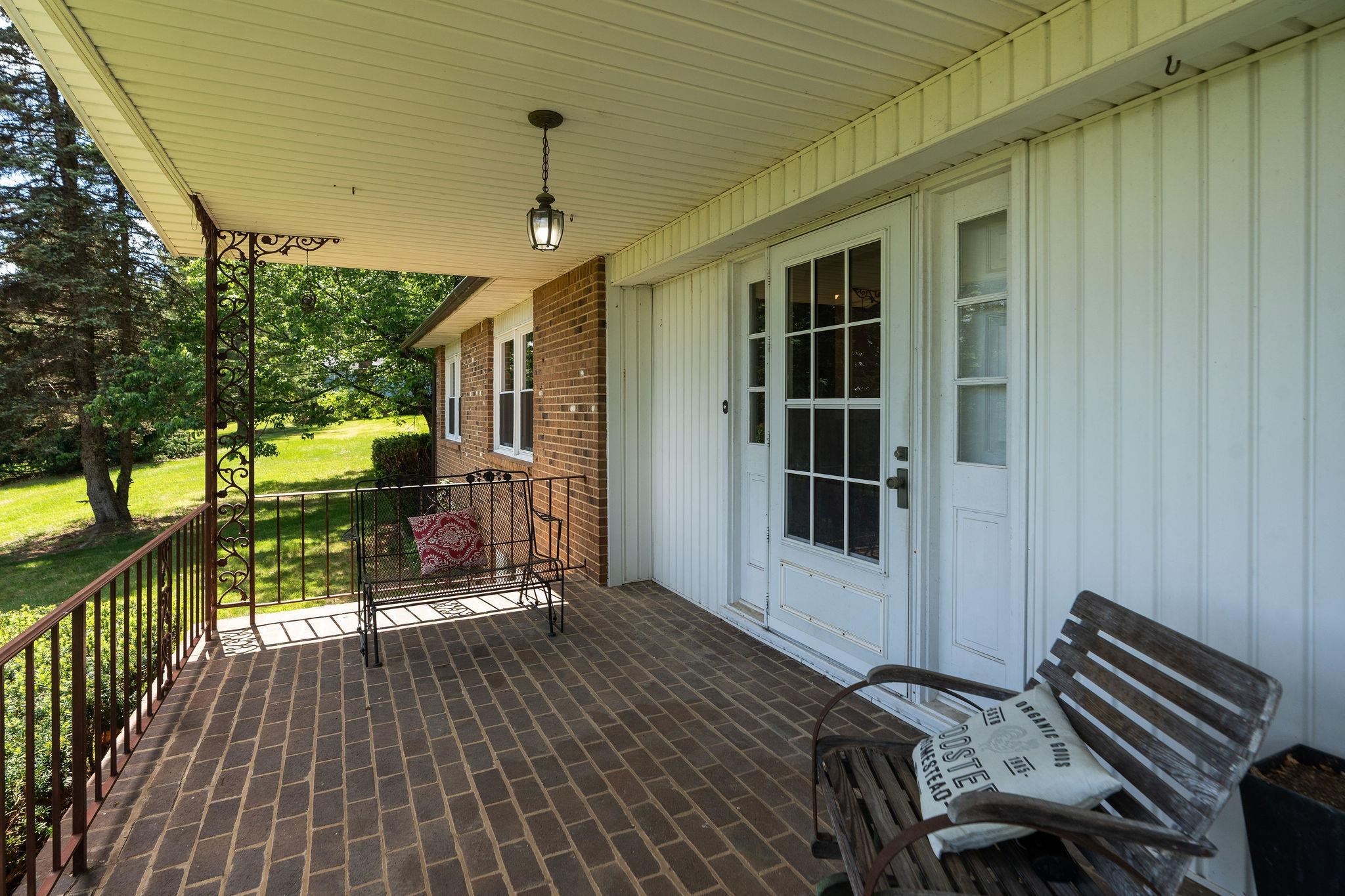 2061 OLD GREENVILLE RD, GREENVILLE, Virginia 24440, 4 Bedrooms Bedrooms, ,3 BathroomsBathrooms,Residential,2061 OLD GREENVILLE RD,676573 MLS # 676573