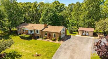 2061 OLD GREENVILLE RD, GREENVILLE, Virginia 24440, 4 Bedrooms Bedrooms, ,3 BathroomsBathrooms,Residential,2061 OLD GREENVILLE RD,676573 MLS # 676573