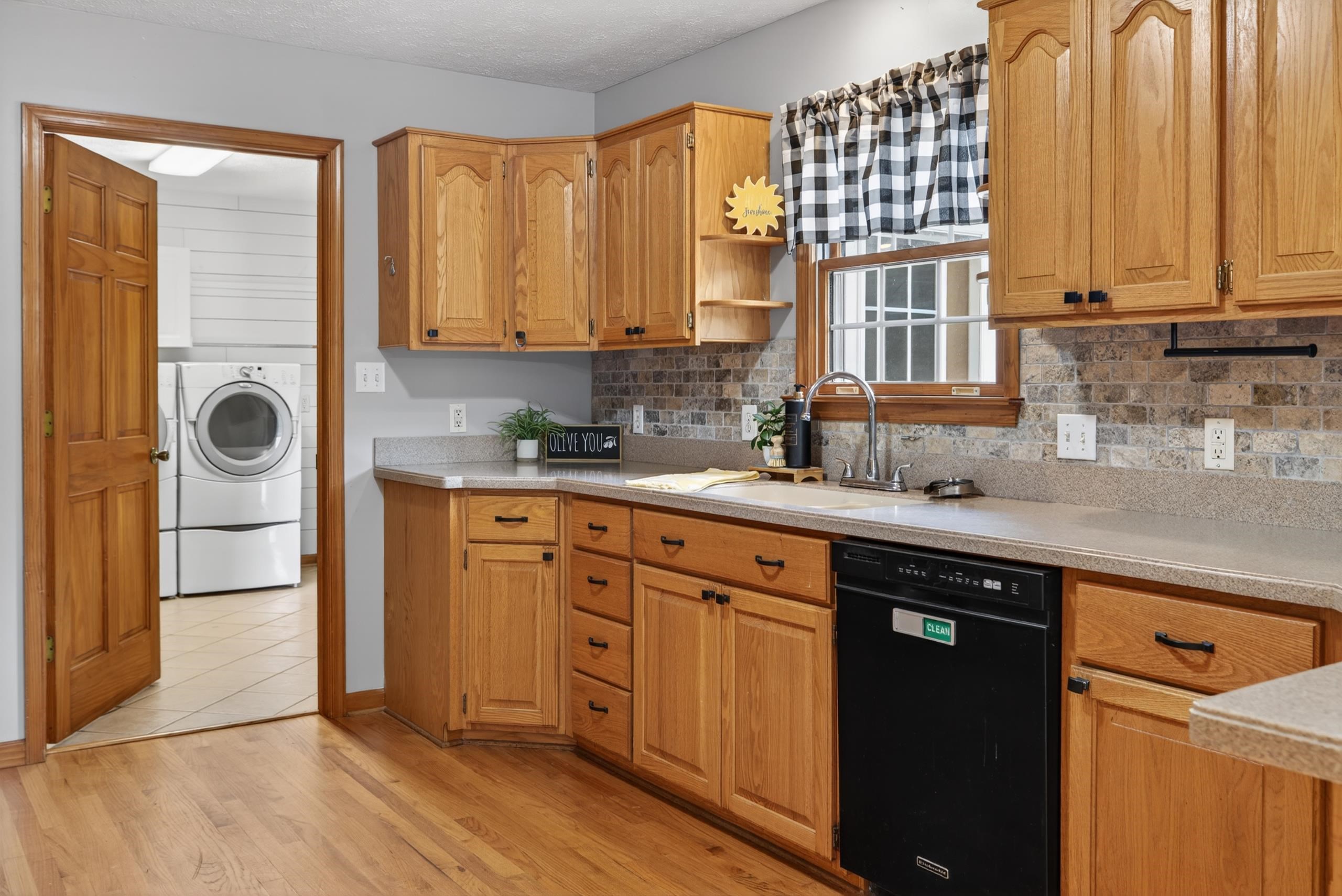 1582 HOWARDSVILLE TPKE, STUARTS DRAFT, Virginia 24477, 3 Bedrooms Bedrooms, ,2 BathroomsBathrooms,Residential,1582 HOWARDSVILLE TPKE,676575 MLS # 676575