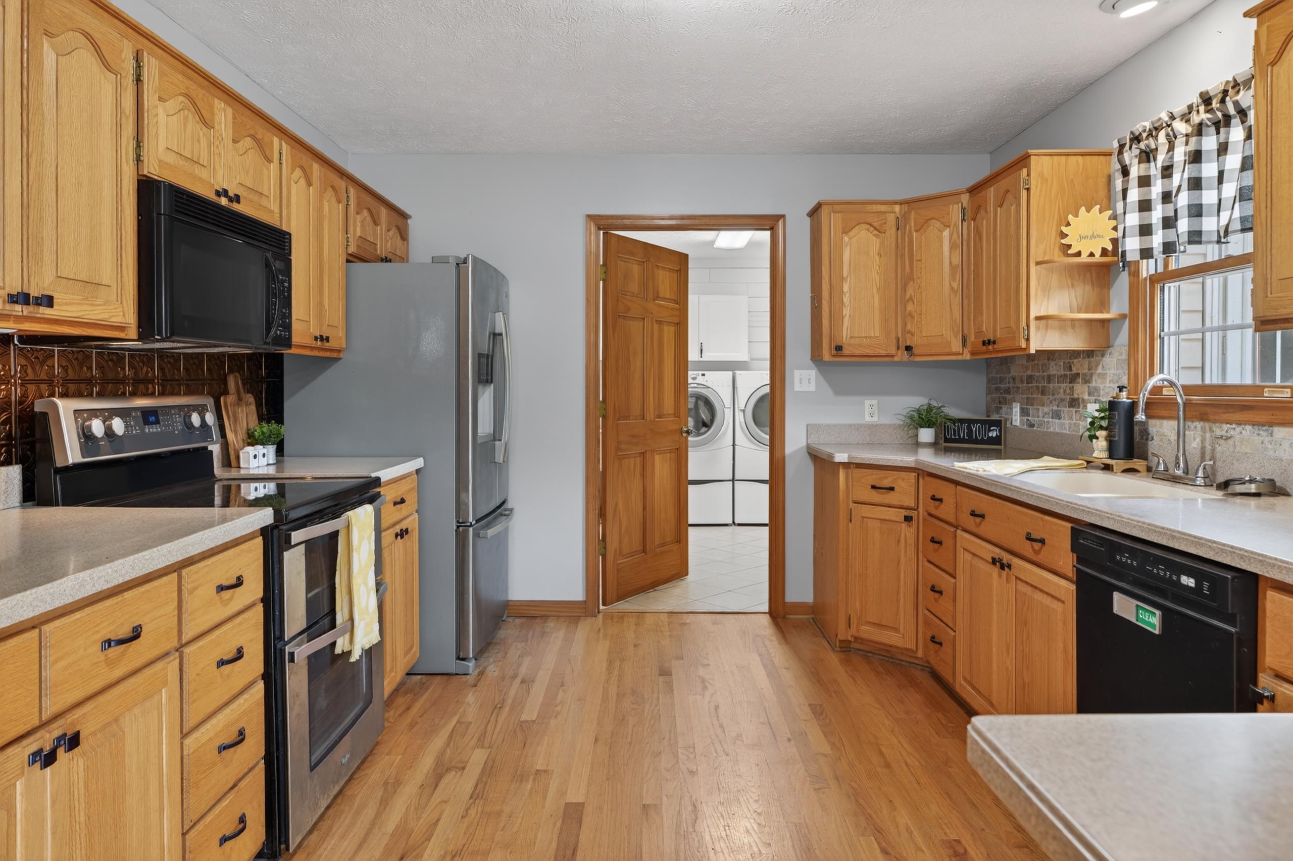 1582 HOWARDSVILLE TPKE, STUARTS DRAFT, Virginia 24477, 3 Bedrooms Bedrooms, ,2 BathroomsBathrooms,Residential,1582 HOWARDSVILLE TPKE,676575 MLS # 676575