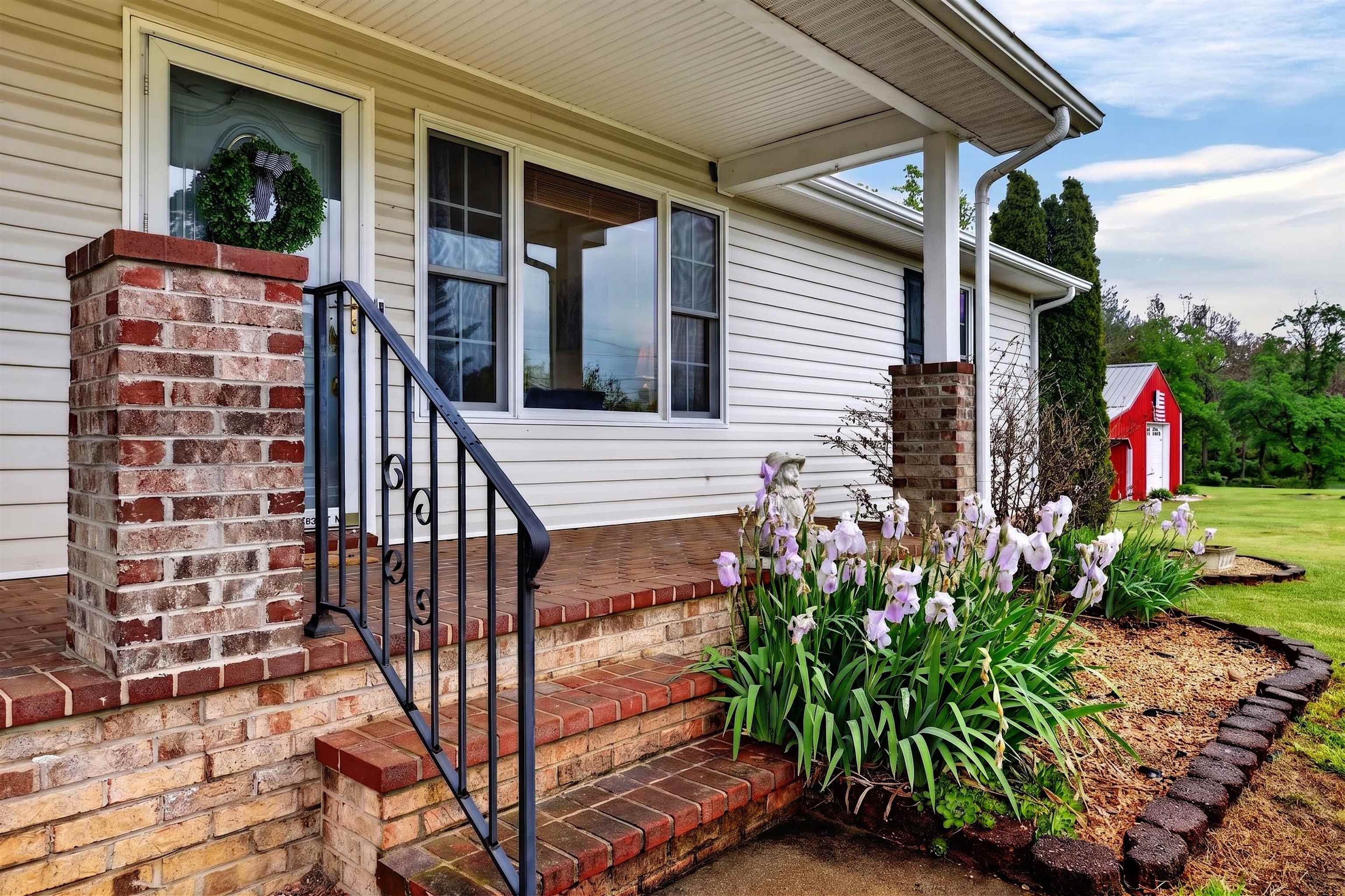 1582 HOWARDSVILLE TPKE, STUARTS DRAFT, Virginia 24477, 3 Bedrooms Bedrooms, ,2 BathroomsBathrooms,Residential,1582 HOWARDSVILLE TPKE,676575 MLS # 676575