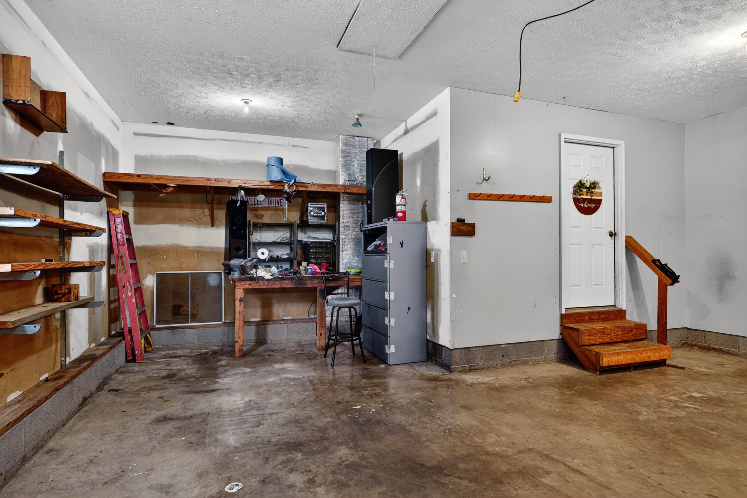 1582 HOWARDSVILLE TPKE, STUARTS DRAFT, Virginia 24477, 3 Bedrooms Bedrooms, ,2 BathroomsBathrooms,Residential,1582 HOWARDSVILLE TPKE,676575 MLS # 676575