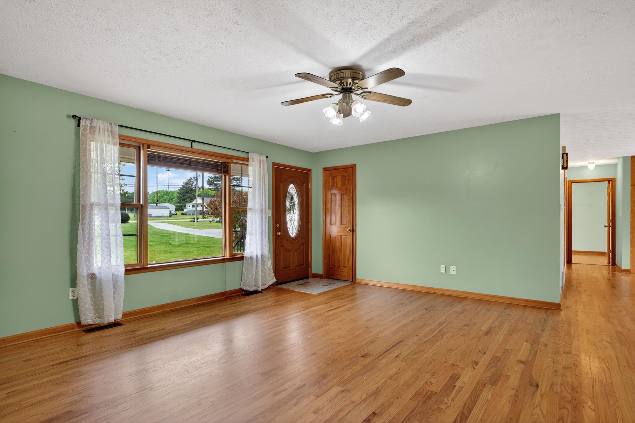 1582 HOWARDSVILLE TPKE, STUARTS DRAFT, Virginia 24477, 3 Bedrooms Bedrooms, ,2 BathroomsBathrooms,Residential,1582 HOWARDSVILLE TPKE,676575 MLS # 676575