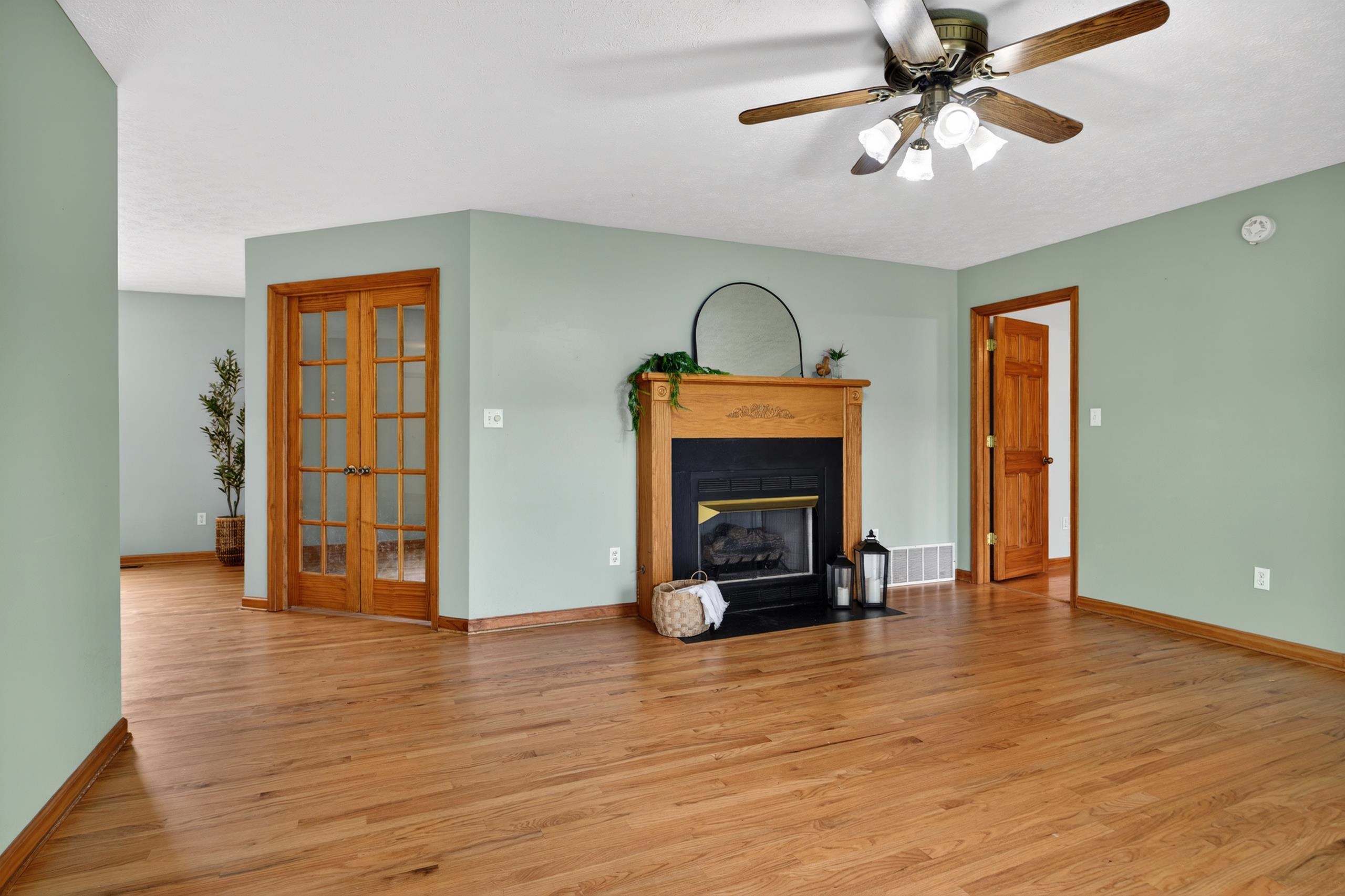 1582 HOWARDSVILLE TPKE, STUARTS DRAFT, Virginia 24477, 3 Bedrooms Bedrooms, ,2 BathroomsBathrooms,Residential,1582 HOWARDSVILLE TPKE,676575 MLS # 676575