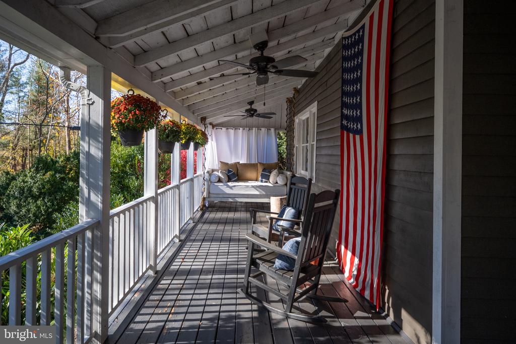 560 RICHMOND RD, AMISSVILLE, Virginia 20106, 4 Bedrooms Bedrooms, ,4 BathroomsBathrooms,Residential,560 RICHMOND RD,VARP2002374 MLS # VARP2002374