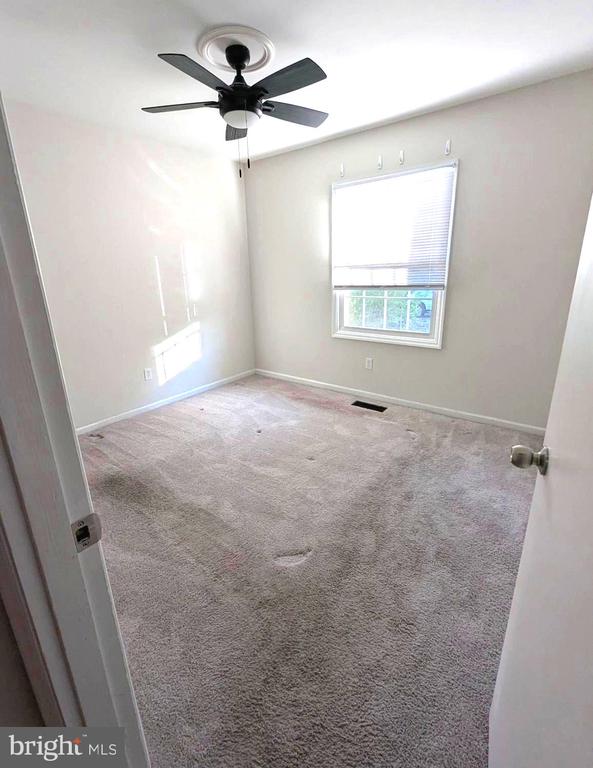 5505 PETERS LN, FREDERICKSBURG, Virginia 22407, 3 Bedrooms Bedrooms, ,2 BathroomsBathrooms,Residential,5505 PETERS LN,VASP2040702 MLS # VASP2040702