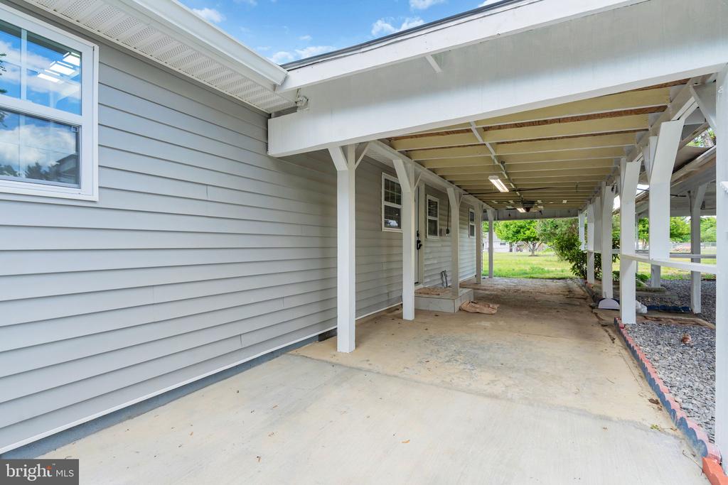 6202 MARYE RD, WOODFORD, Virginia 22580, 3 Bedrooms Bedrooms, ,2 BathroomsBathrooms,Residential,6202 MARYE RD,VASP2041196 MLS # VASP2041196