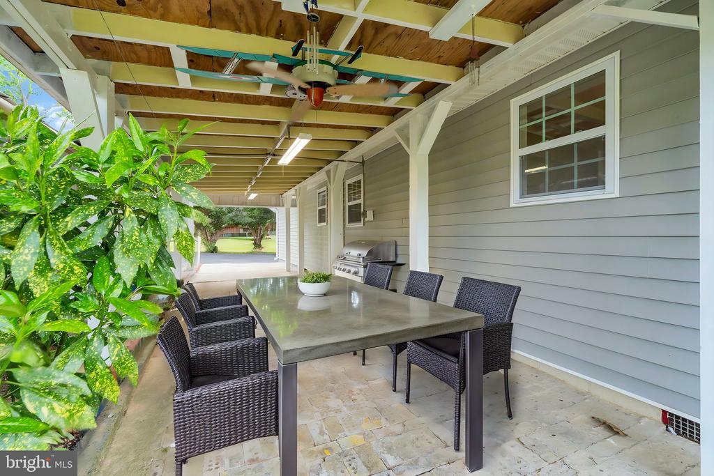 6202 MARYE RD, WOODFORD, Virginia 22580, 3 Bedrooms Bedrooms, ,2 BathroomsBathrooms,Residential,6202 MARYE RD,VASP2041196 MLS # VASP2041196