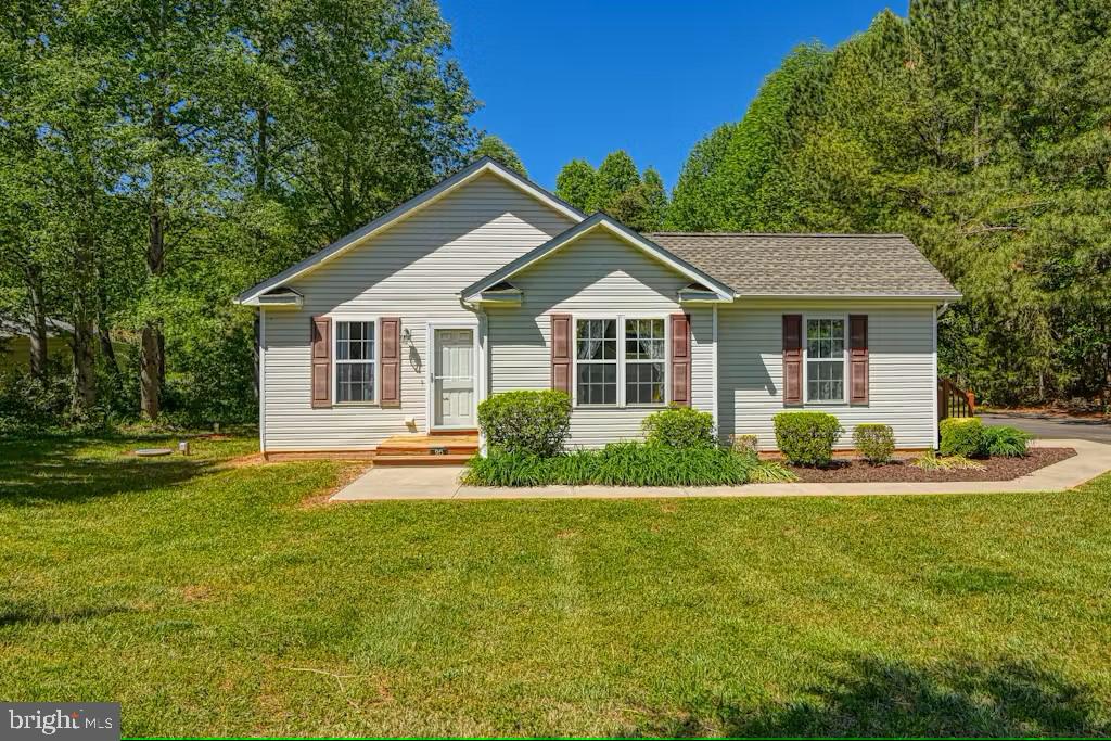 95 N BLUEWATER BLVD, MINERAL, Virginia 23117, 3 Bedrooms Bedrooms, ,2 BathroomsBathrooms,Residential,95 N BLUEWATER BLVD,VALA2009778 MLS # VALA2009778