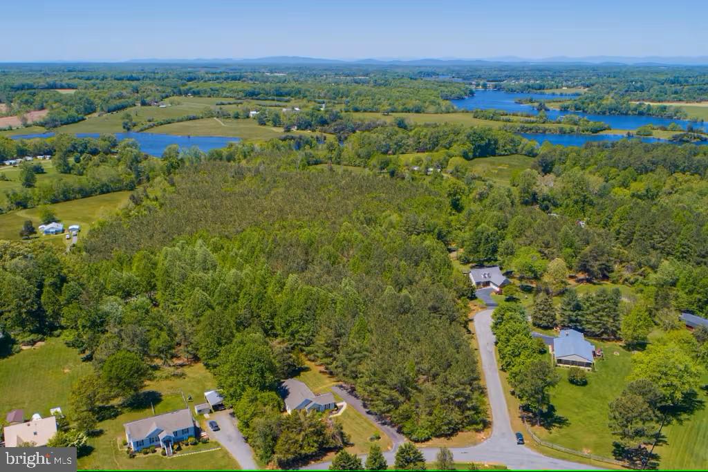 95 N BLUEWATER BLVD, MINERAL, Virginia 23117, 3 Bedrooms Bedrooms, ,2 BathroomsBathrooms,Residential,95 N BLUEWATER BLVD,VALA2009778 MLS # VALA2009778