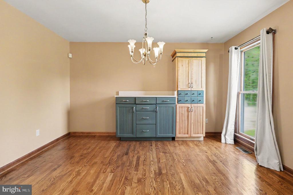5001 COURTHOUSE RD, SPOTSYLVANIA, Virginia 22551, 3 Bedrooms Bedrooms, ,3 BathroomsBathrooms,Residential,5001 COURTHOUSE RD,VASP2041278 MLS # VASP2041278