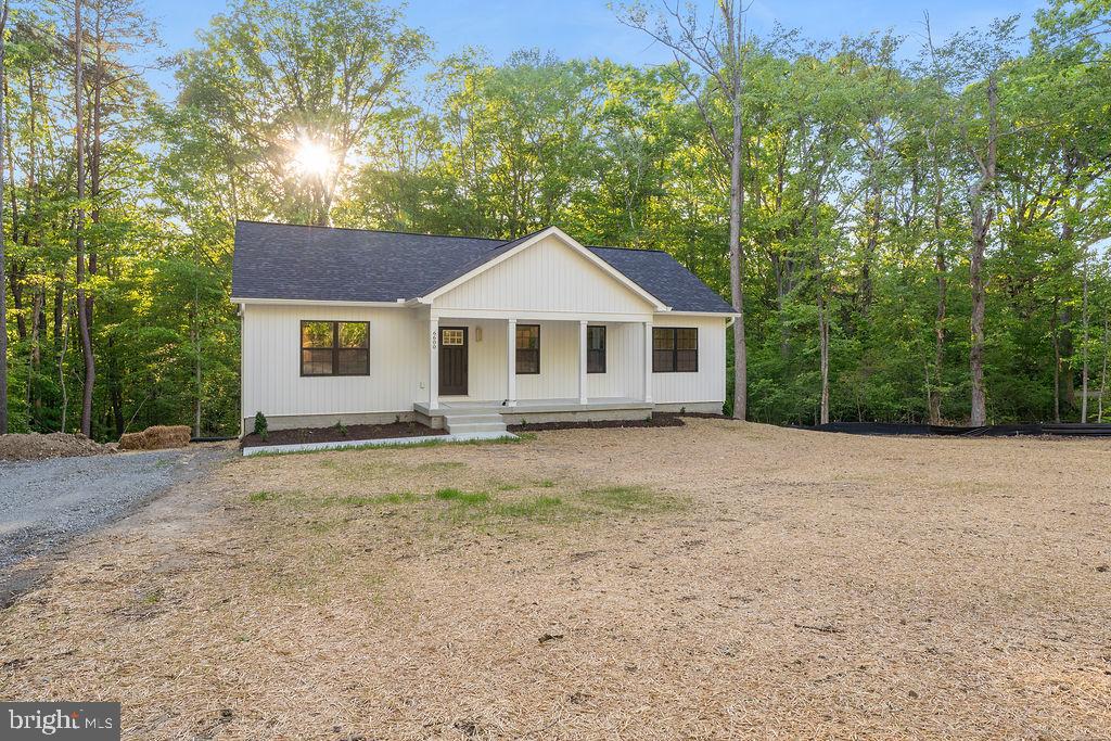 6600 DOCK LUCK LN, SPOTSYLVANIA, Virginia 22551, 5 Bedrooms Bedrooms, ,3 BathroomsBathrooms,Residential,6600 DOCK LUCK LN,VASP2041504 MLS # VASP2041504