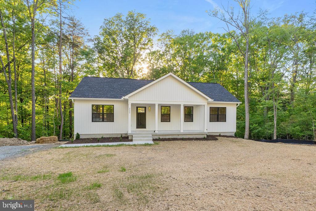 6600 DOCK LUCK LN, SPOTSYLVANIA, Virginia 22551, 5 Bedrooms Bedrooms, ,3 BathroomsBathrooms,Residential,6600 DOCK LUCK LN,VASP2041504 MLS # VASP2041504
