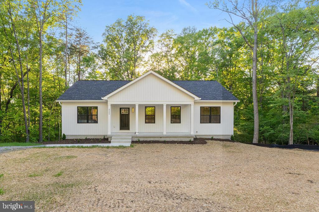 6600 DOCK LUCK LN, SPOTSYLVANIA, Virginia 22551, 5 Bedrooms Bedrooms, ,3 BathroomsBathrooms,Residential,6600 DOCK LUCK LN,VASP2041504 MLS # VASP2041504
