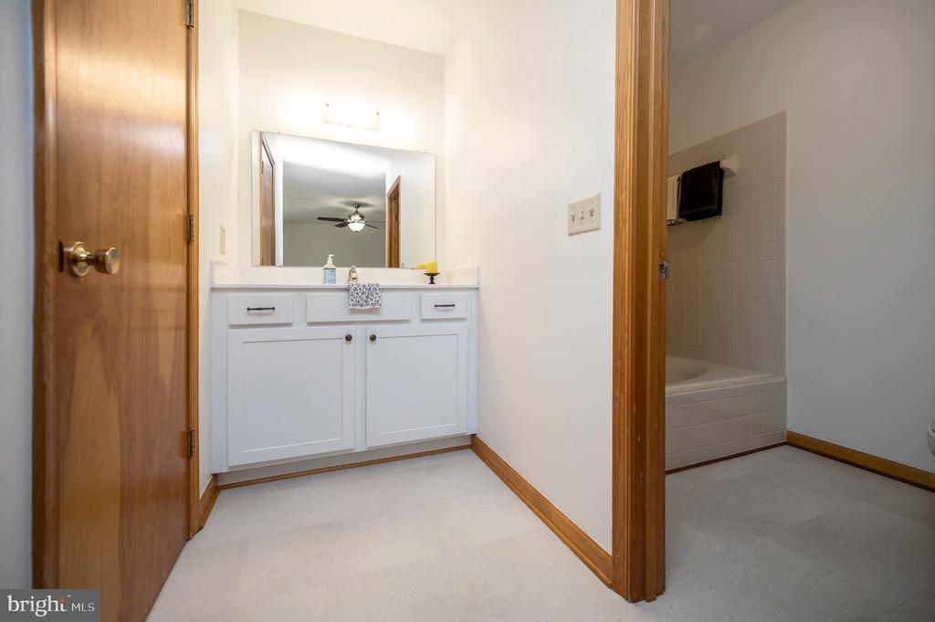 11494 MARQUIS RD, UNIONVILLE, Virginia 22567, 3 Bedrooms Bedrooms, ,3 BathroomsBathrooms,Residential,11494 MARQUIS RD,VAOR2014012 MLS # VAOR2014012