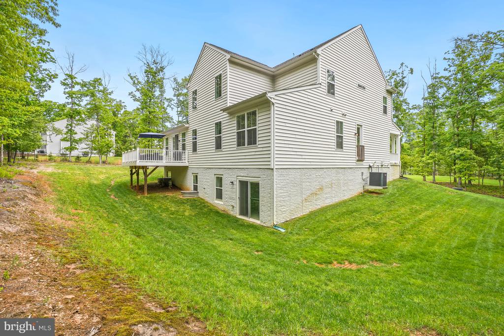 8524 LAROQUE RUN DR, FREDERICKSBURG, Virginia 22407, 6 Bedrooms Bedrooms, ,5 BathroomsBathrooms,Residential,8524 LAROQUE RUN DR,VASP2041508 MLS # VASP2041508