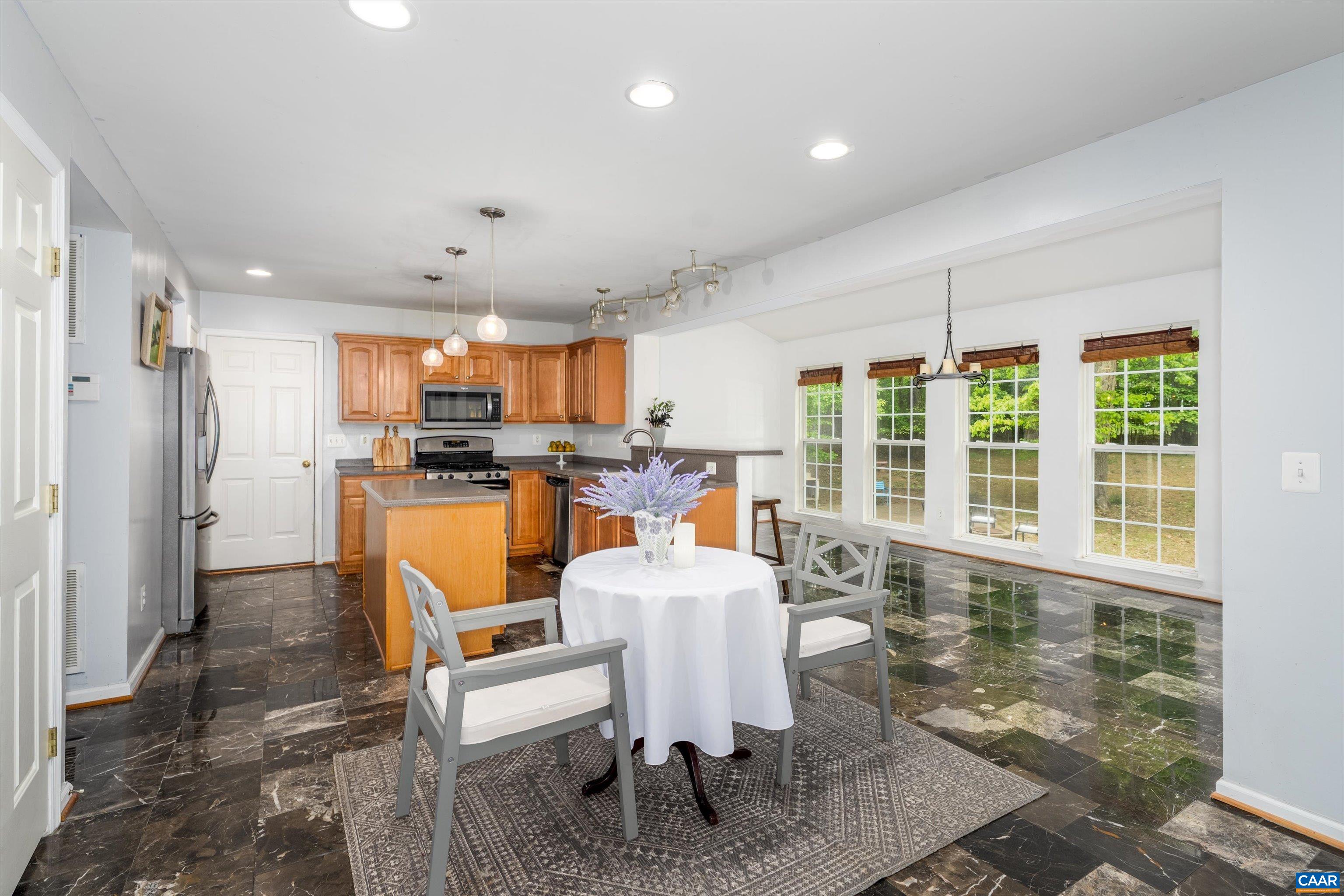 419 CARTER LN, LOUISA, Virginia 23093, 5 Bedrooms Bedrooms, ,3 BathroomsBathrooms,Residential,419 CARTER LN,676592 MLS # 676592
