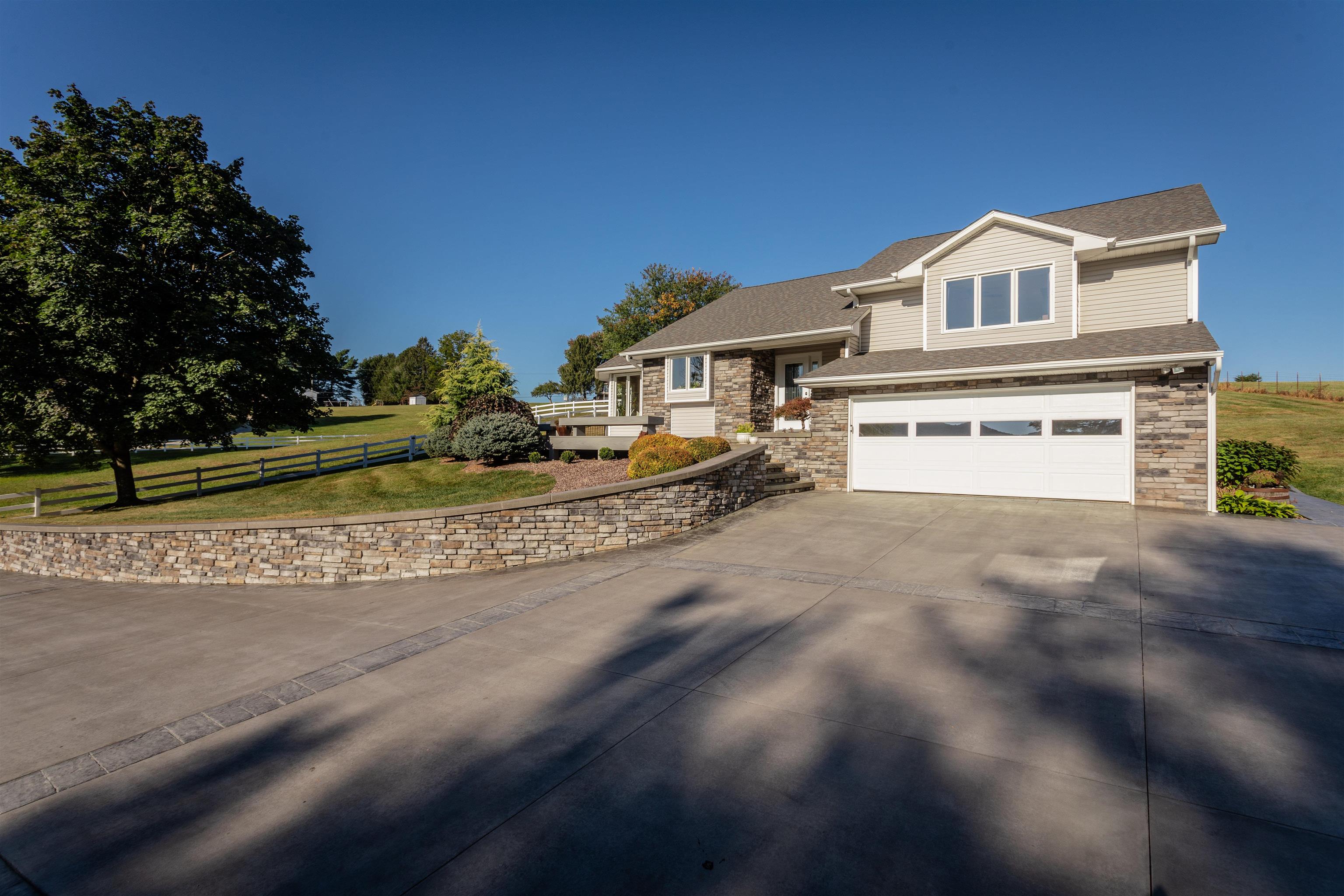 3603 RUSH LN, KEEZLETOWN, Virginia 22832, 3 Bedrooms Bedrooms, ,2 BathroomsBathrooms,Residential,3603 RUSH LN,676596 MLS # 676596