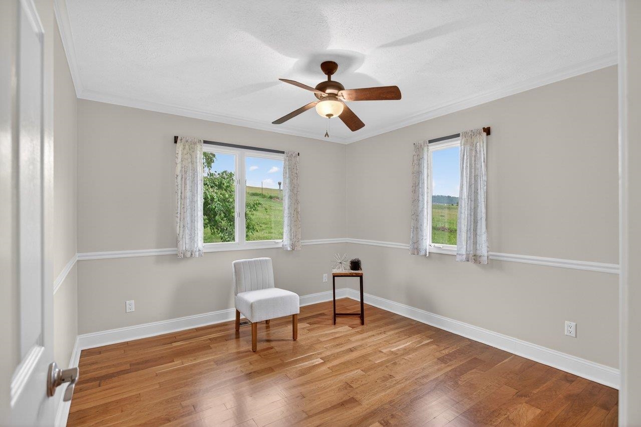 3603 RUSH LN, KEEZLETOWN, Virginia 22832, 3 Bedrooms Bedrooms, ,2 BathroomsBathrooms,Residential,3603 RUSH LN,676596 MLS # 676596