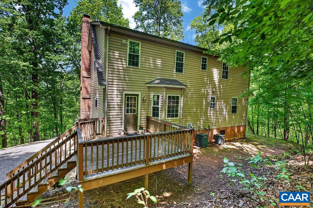 2 DOGWOOD LN, NELLYSFORD, Virginia 22958, 3 Bedrooms Bedrooms, ,2 BathroomsBathrooms,Residential,2 DOGWOOD LN,676600 MLS # 676600