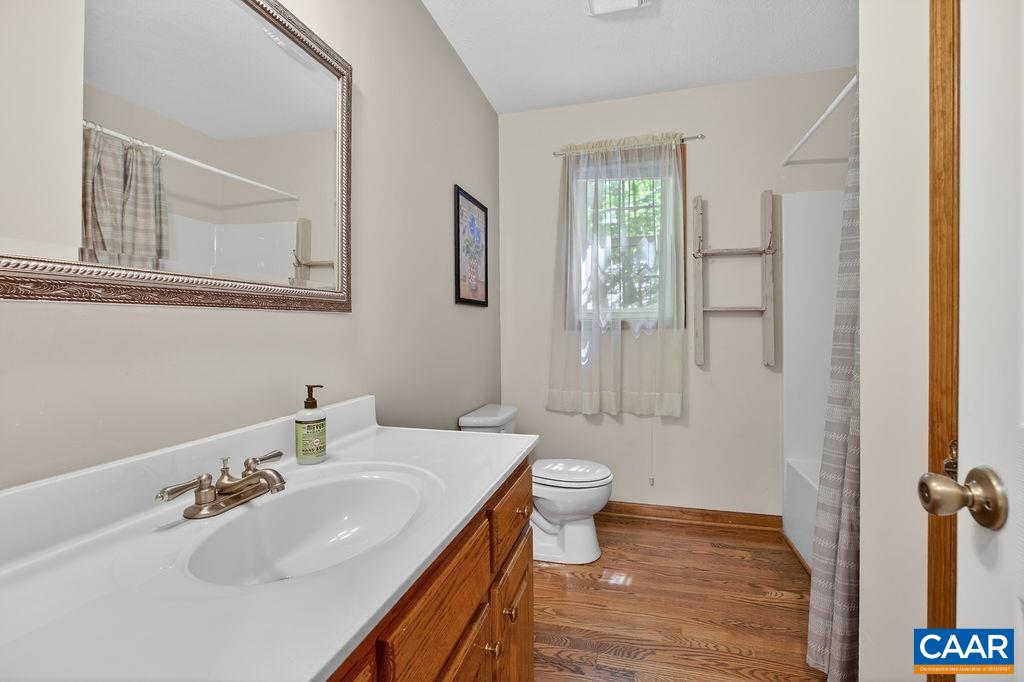 2 DOGWOOD LN, NELLYSFORD, Virginia 22958, 3 Bedrooms Bedrooms, ,2 BathroomsBathrooms,Residential,2 DOGWOOD LN,676600 MLS # 676600