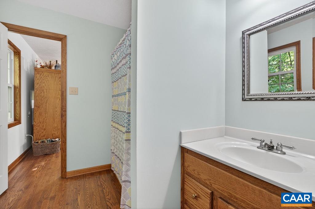 2 DOGWOOD LN, NELLYSFORD, Virginia 22958, 3 Bedrooms Bedrooms, ,2 BathroomsBathrooms,Residential,2 DOGWOOD LN,676600 MLS # 676600