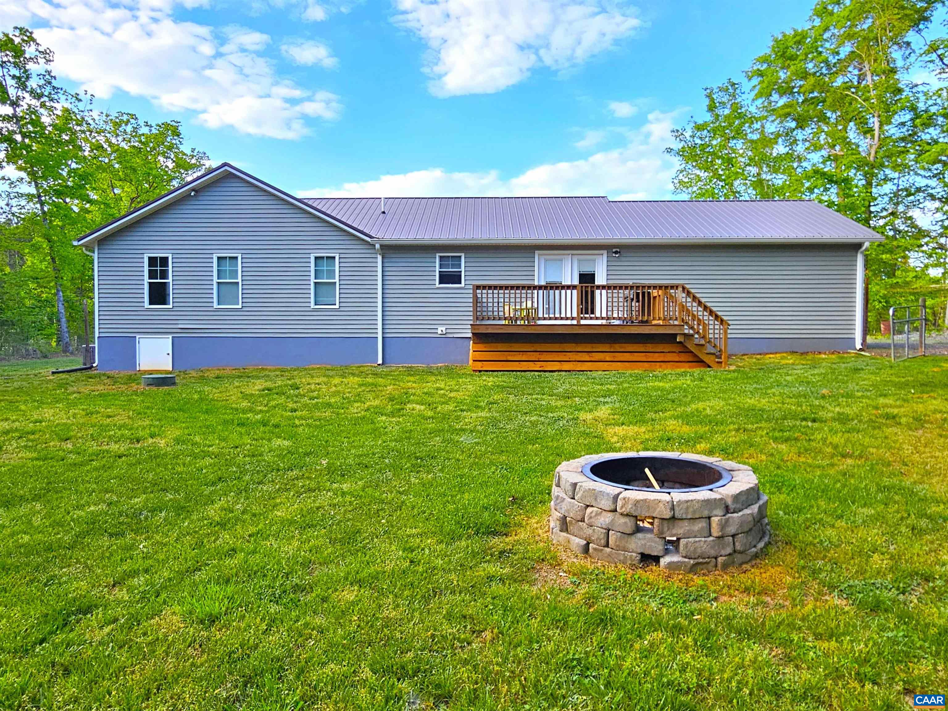 3286 RANSON RD, DILLWYN, Virginia 23936, 3 Bedrooms Bedrooms, ,2 BathroomsBathrooms,Residential,3286 RANSON RD,676601 MLS # 676601