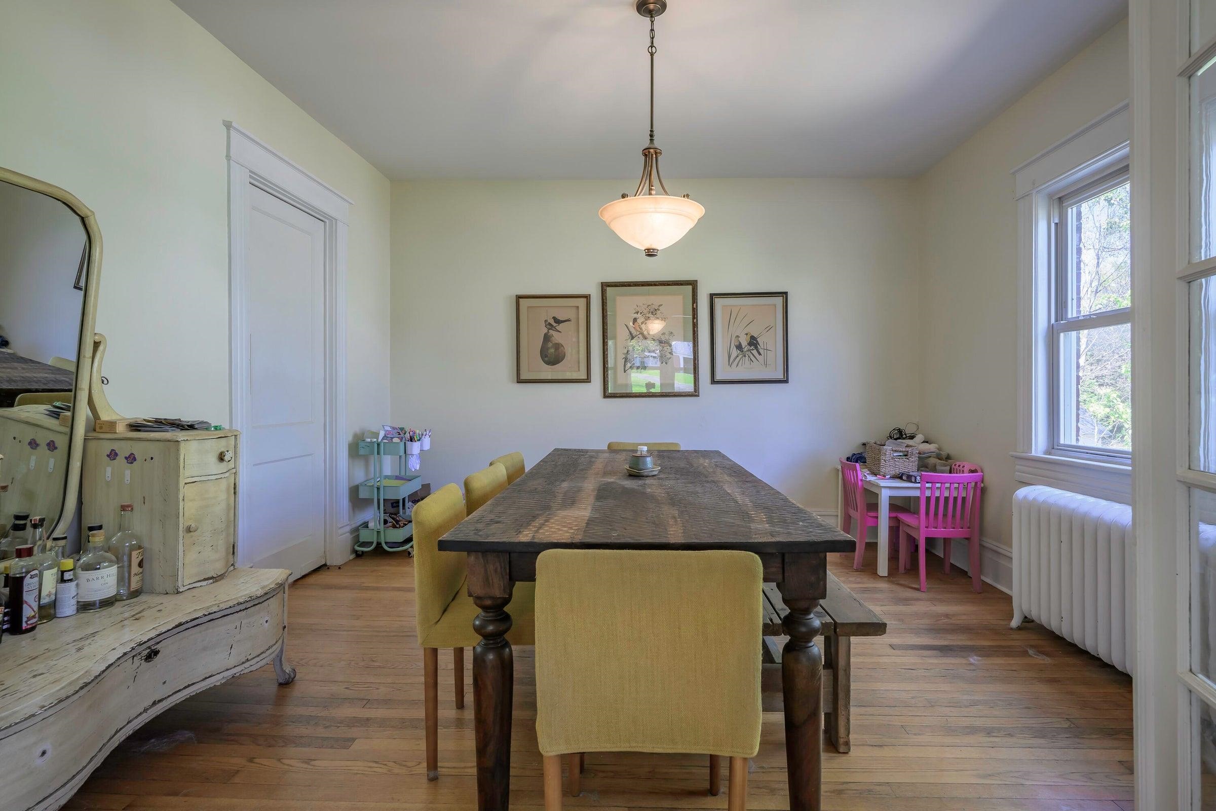 521 S MAIN ST, LEXINGTON, Virginia 24450, 3 Bedrooms Bedrooms, ,3 BathroomsBathrooms,Residential,521 S Main St Lexington, VA 24450,521 S MAIN ST,676603 MLS # 676603