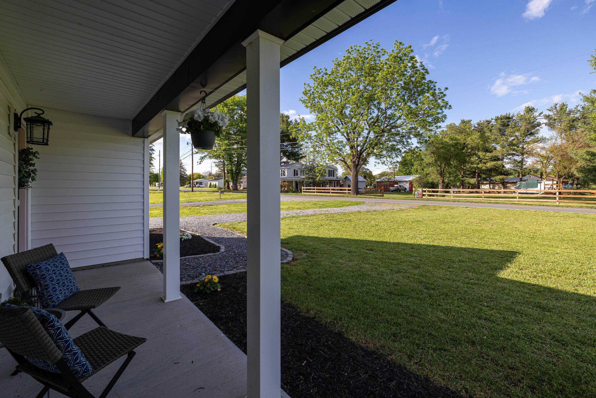 2212 W DRY RIVER RD, DAYTON, Virginia 22821, 3 Bedrooms Bedrooms, ,2 BathroomsBathrooms,Residential,2212 W DRY RIVER RD,676604 MLS # 676604