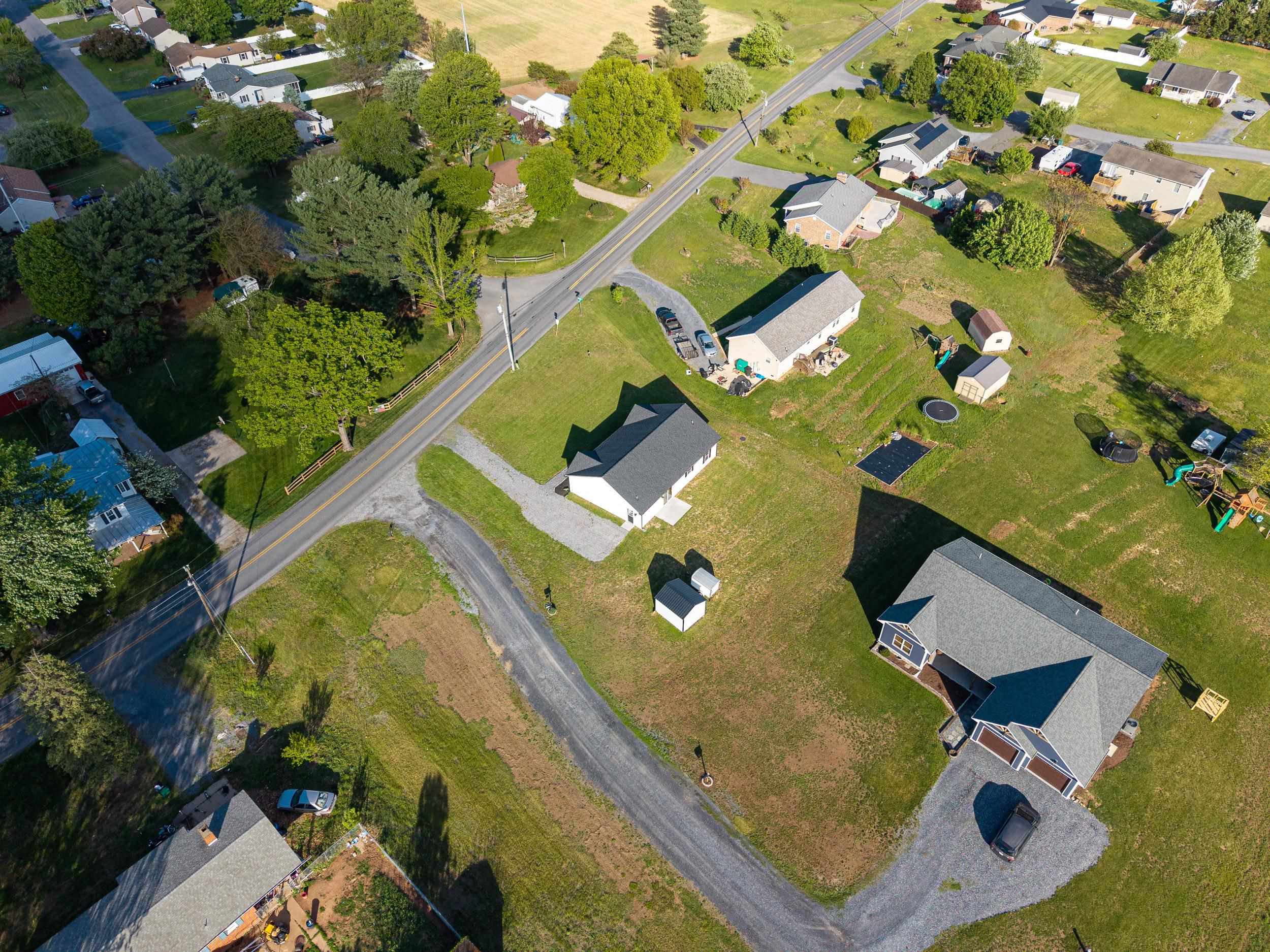 2212 W DRY RIVER RD, DAYTON, Virginia 22821, 3 Bedrooms Bedrooms, ,2 BathroomsBathrooms,Residential,2212 W DRY RIVER RD,676604 MLS # 676604