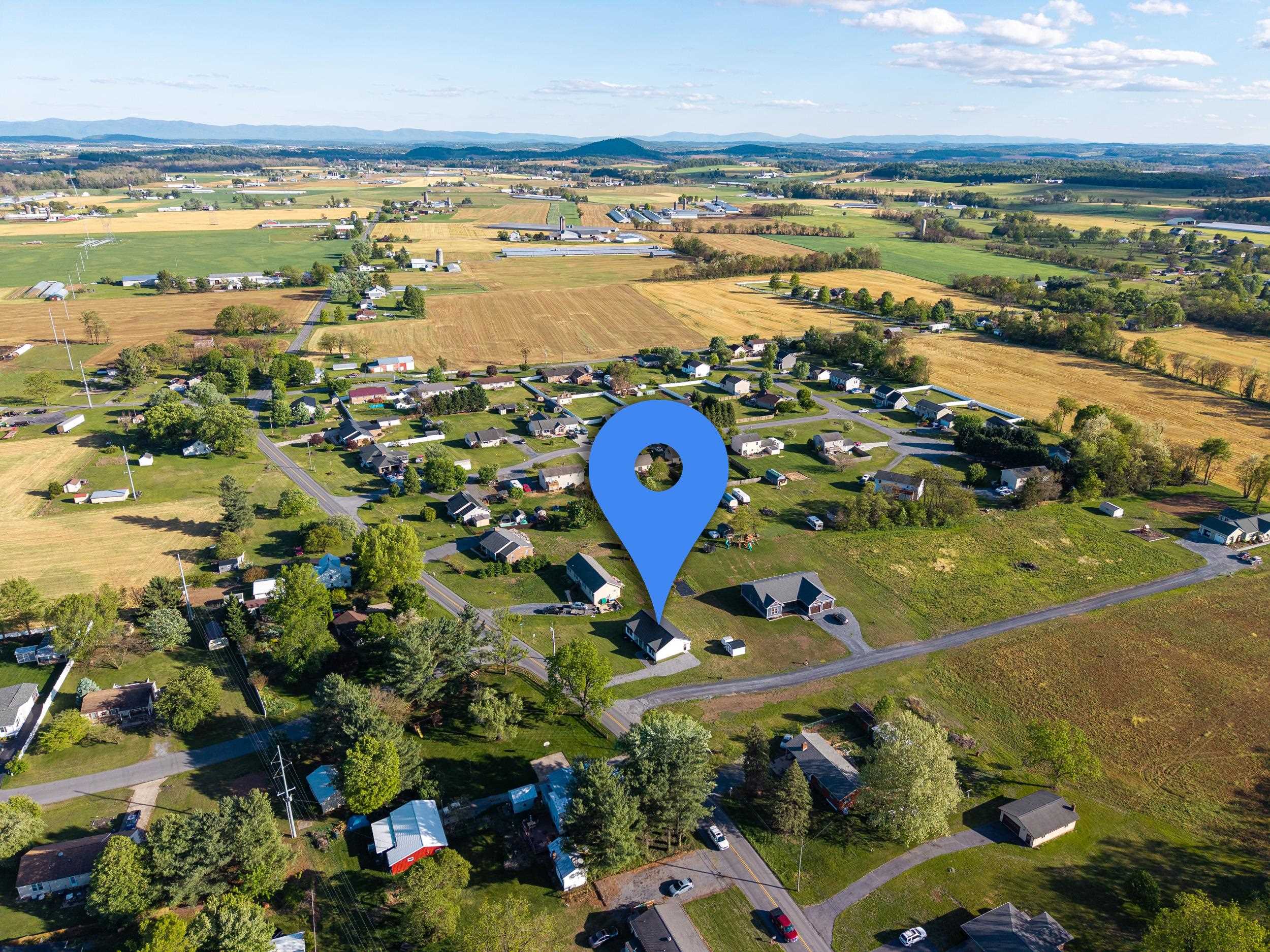 2212 W DRY RIVER RD, DAYTON, Virginia 22821, 3 Bedrooms Bedrooms, ,2 BathroomsBathrooms,Residential,2212 W DRY RIVER RD,676604 MLS # 676604