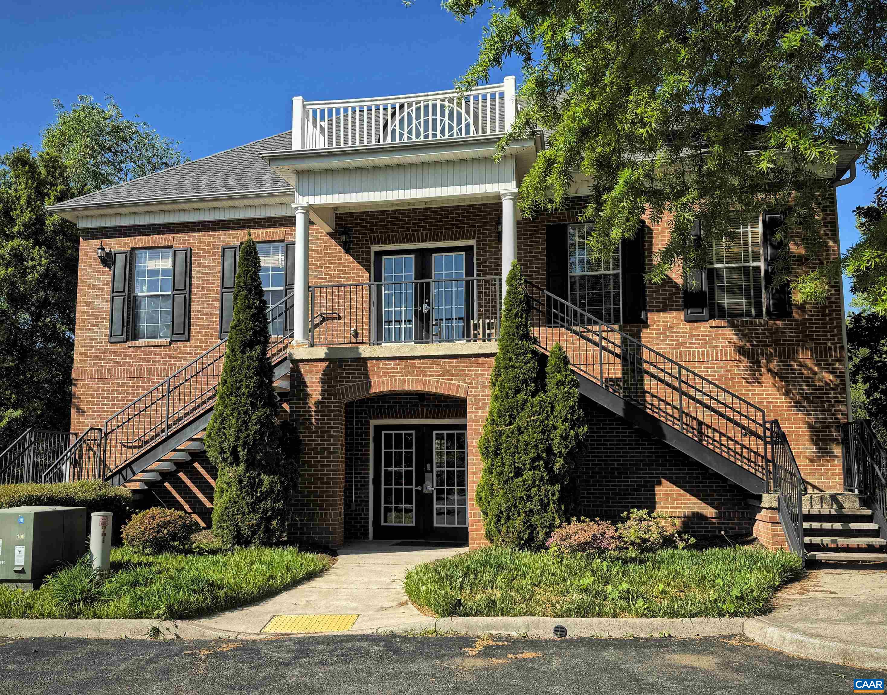 300 RIVERBEND DR, CHARLOTTESVILLE, Virginia 22911, 2 Bedrooms Bedrooms, ,2 BathroomsBathrooms,Residential,300 RIVERBEND DR,676606 MLS # 676606