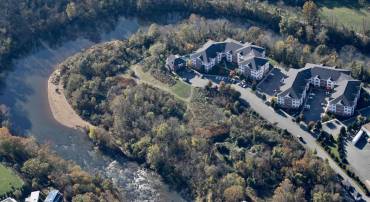 300 RIVERBEND DR, CHARLOTTESVILLE, Virginia 22911, 2 Bedrooms Bedrooms, ,2 BathroomsBathrooms,Residential,300 RIVERBEND DR,676606 MLS # 676606
