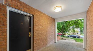 1800 JEFFERSON PARK AVE, CHARLOTTESVILLE, Virginia 22903, 1 Bedroom Bedrooms, ,1 BathroomBathrooms,Residential,1800 JEFFERSON PARK AVE,676608 MLS # 676608