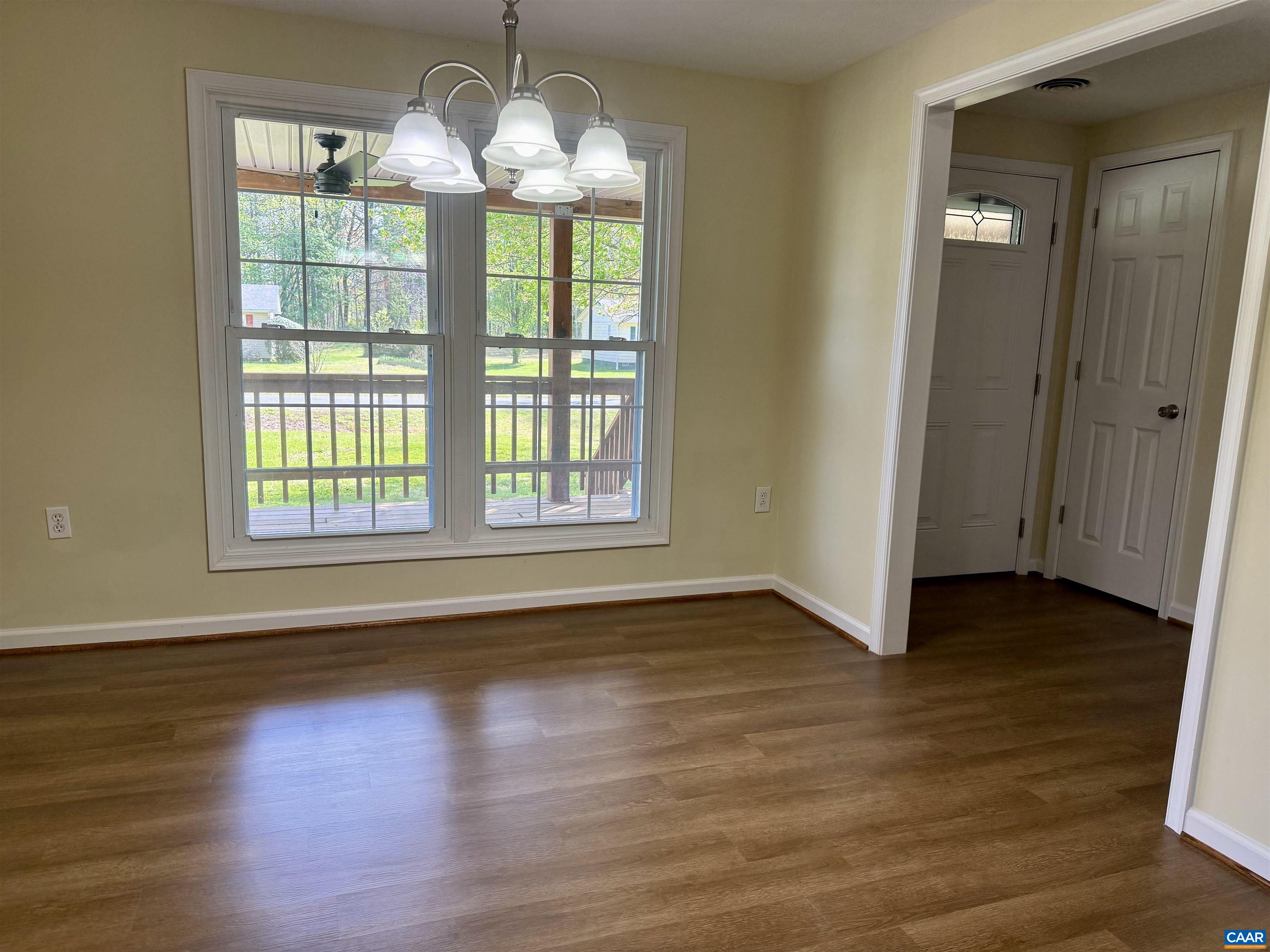 100 LAKE DR, FARMVILLE, Virginia 23901, 3 Bedrooms Bedrooms, ,2 BathroomsBathrooms,Residential,100 LAKE DR,676609 MLS # 676609